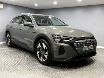 Used Audi Q8 e-tron 2023 for sale - 79576350: Photo