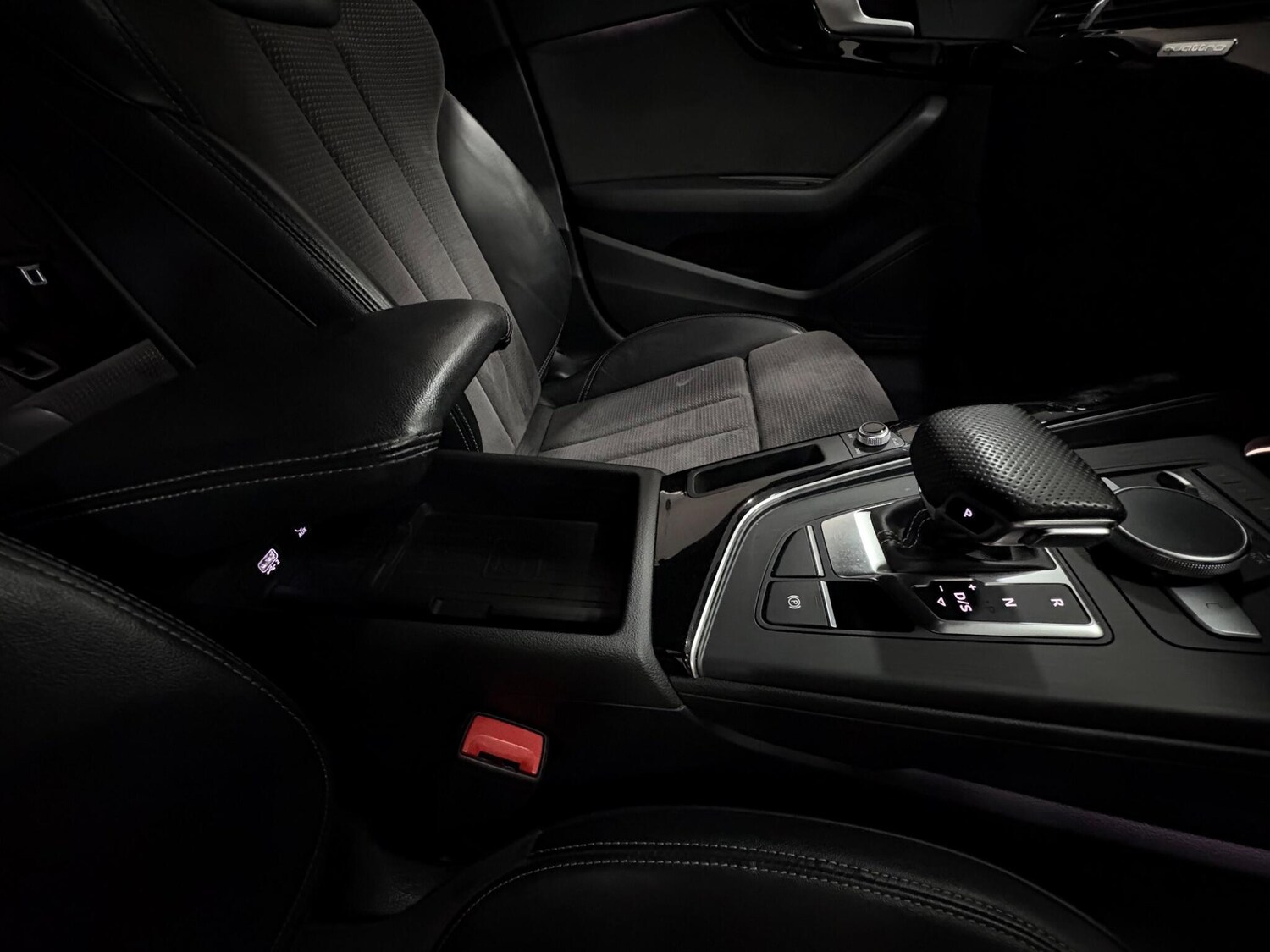 Used Audi A4 Avant 2018 for sale - 76440499: Photo 37