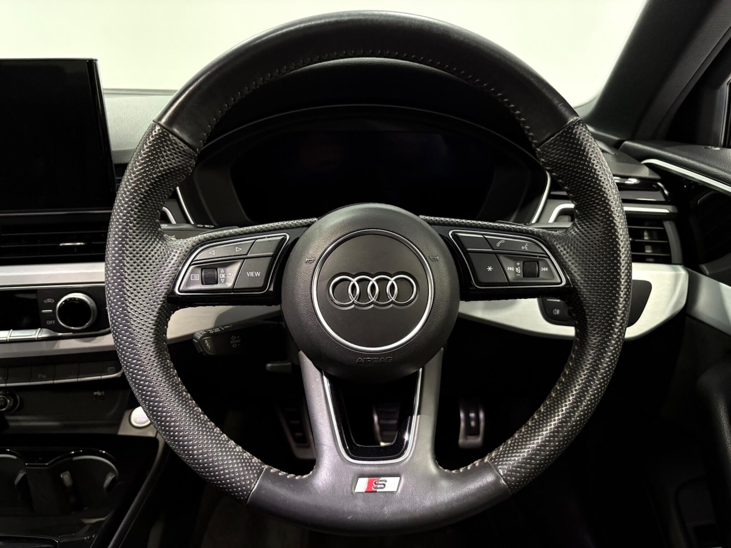 Used Audi A4 2020 for sale - 77021308: Photo 14