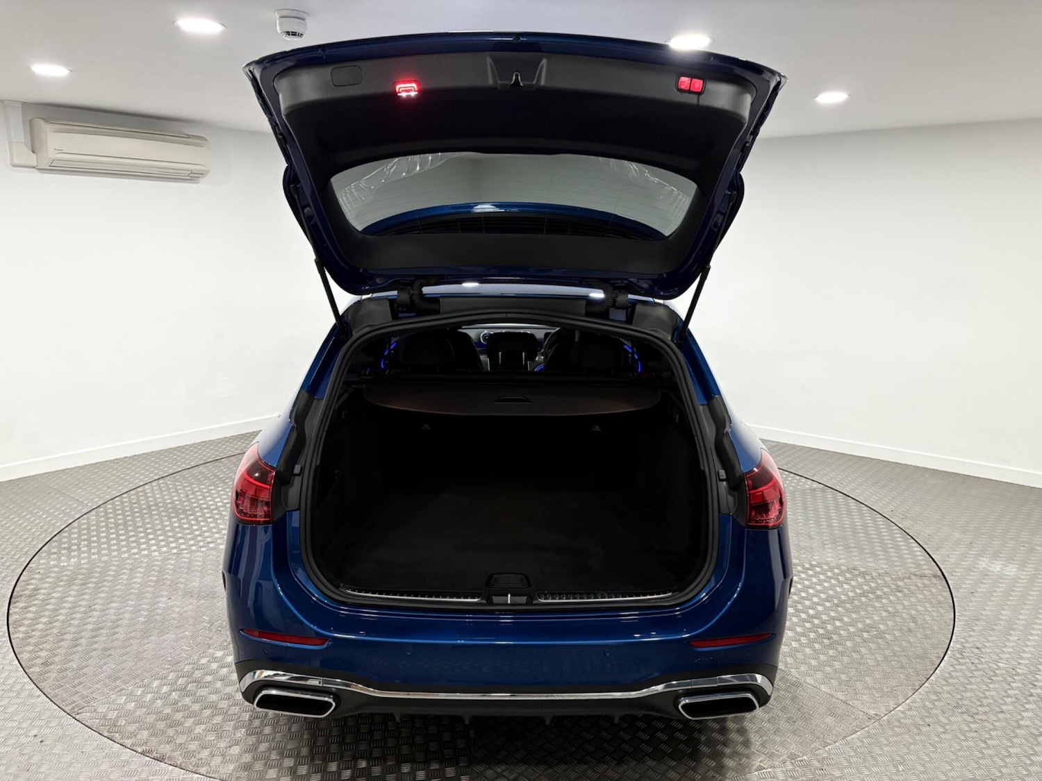 Used Mercedes-Benz C Class 2023 for sale - 77021344: Photo 47