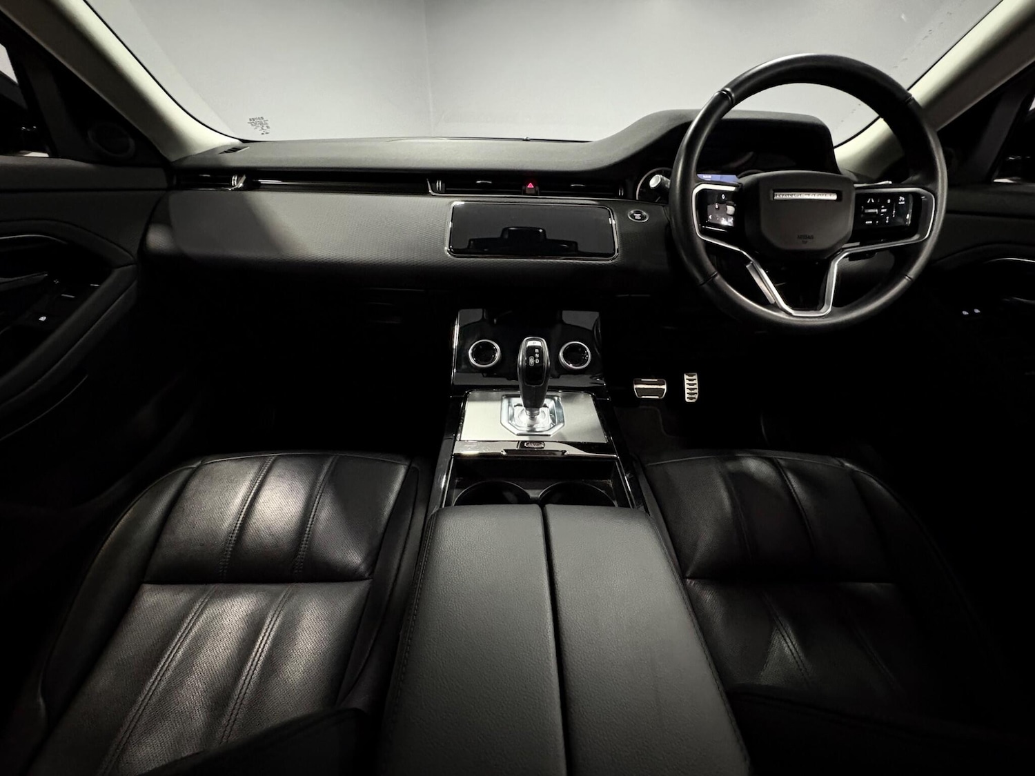 Used Land Rover Range Rover Evoque 2022 for sale - 77549391: Photo 10