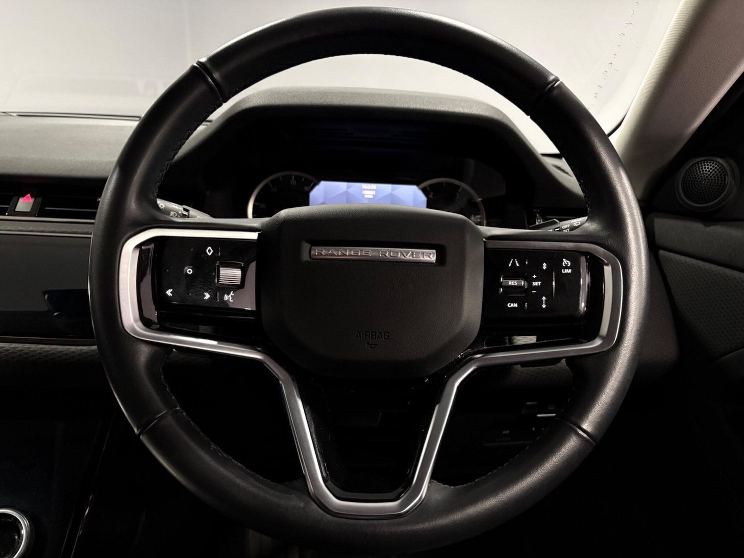 Used Land Rover Range Rover Evoque 2022 for sale - 77549391: Photo 14