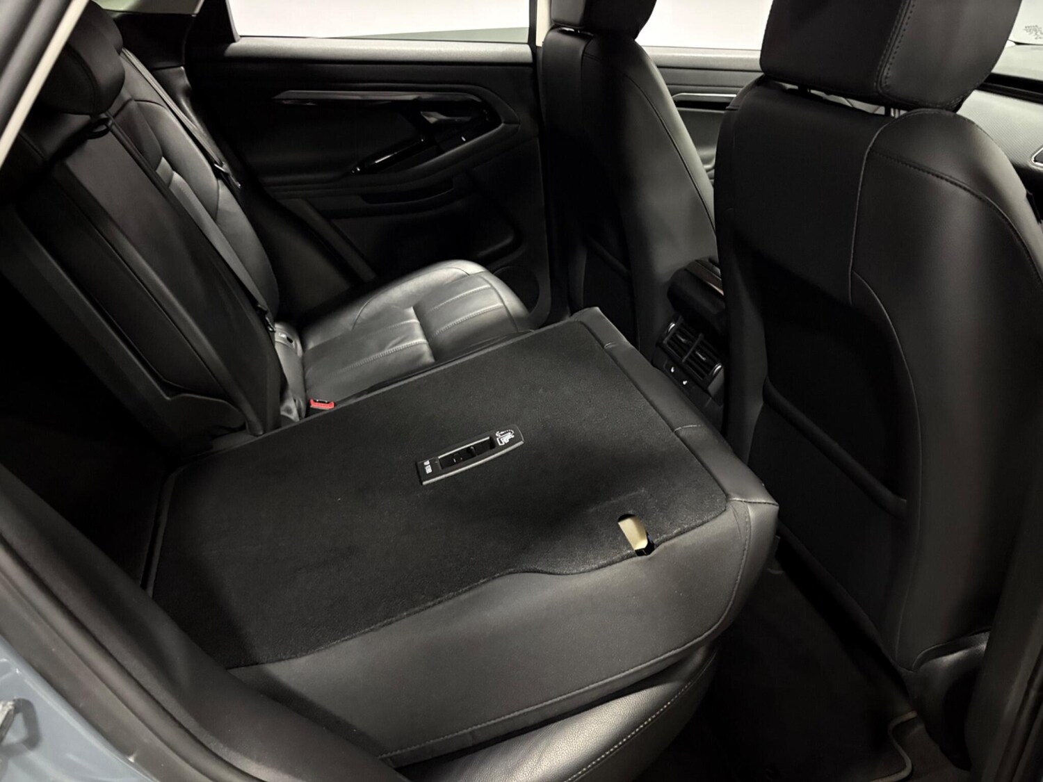 Used Land Rover Range Rover Evoque 2022 for sale - 77549391: Photo 44