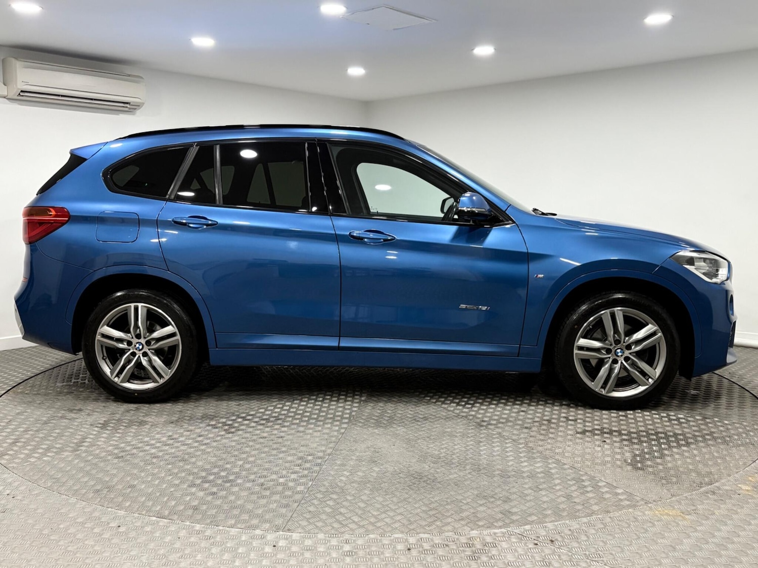 Used BMW X1 2018 for sale - 76824719: Photo 2