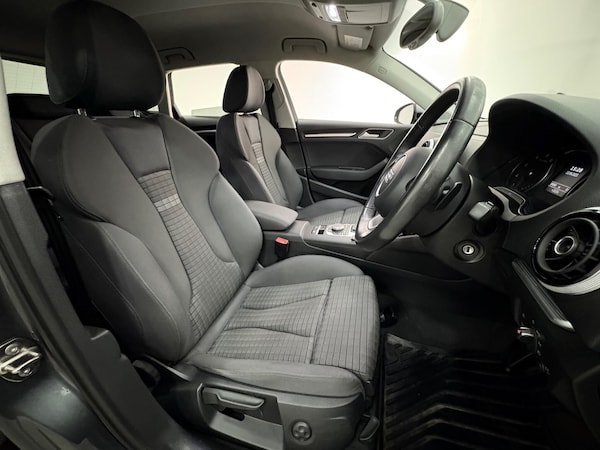 Used Audi A3 2014 for sale - 75977398: Photo 12