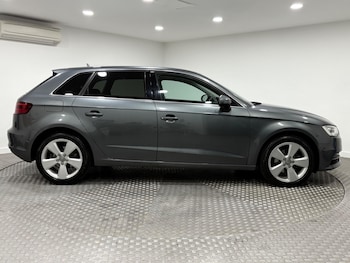 Used Audi A3 2014 for sale - 75977398: Photo 2