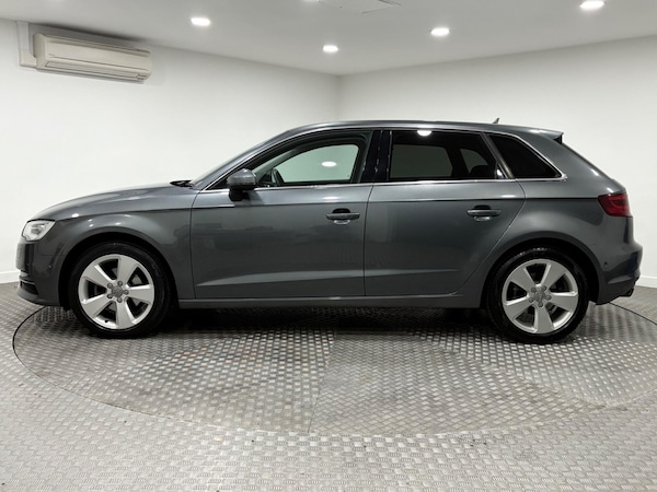 Used Audi A3 2014 for sale - 75977398: Photo 6