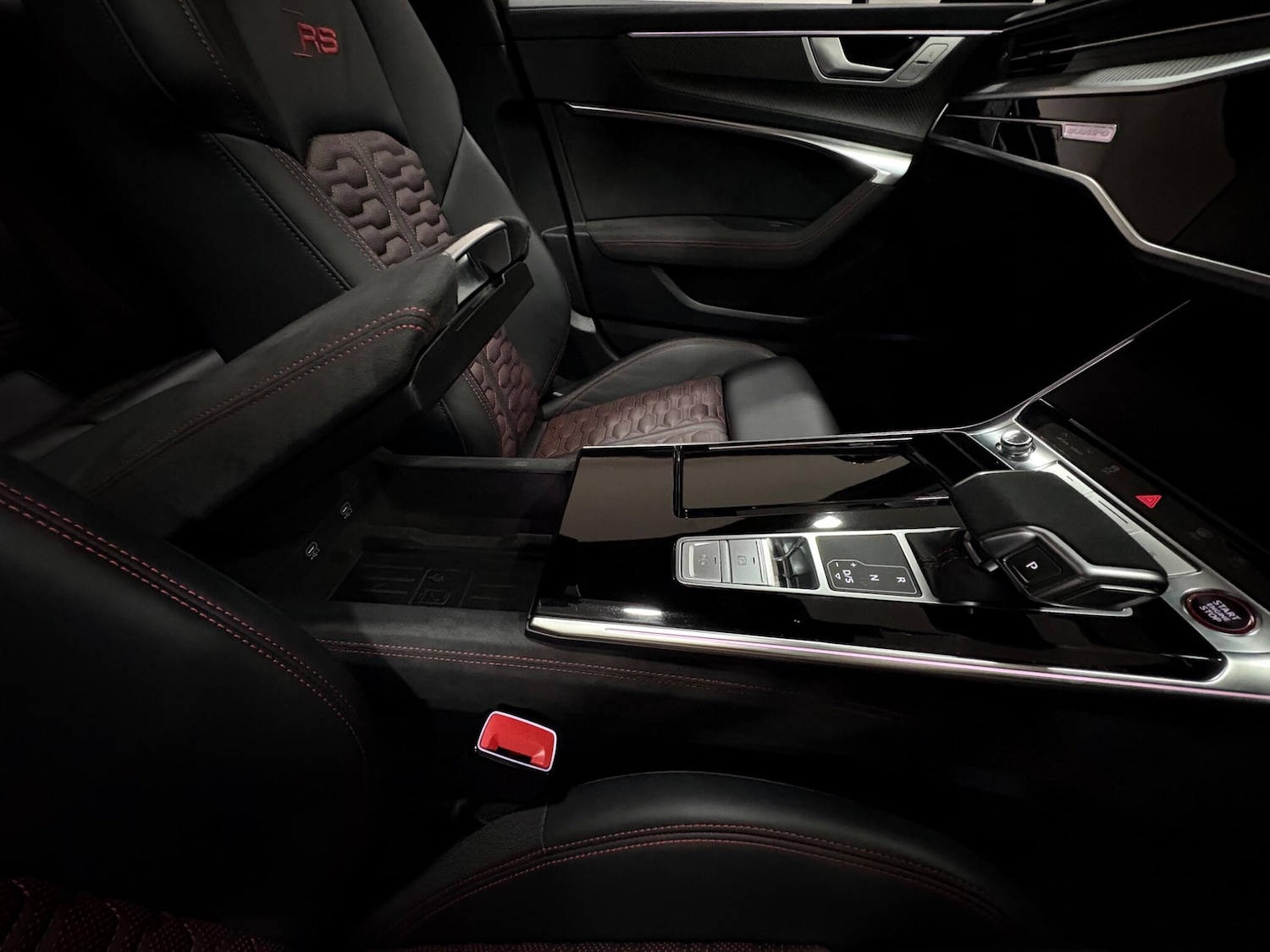 Used Audi RS6 Avant for sale - 77305570: Photo 48