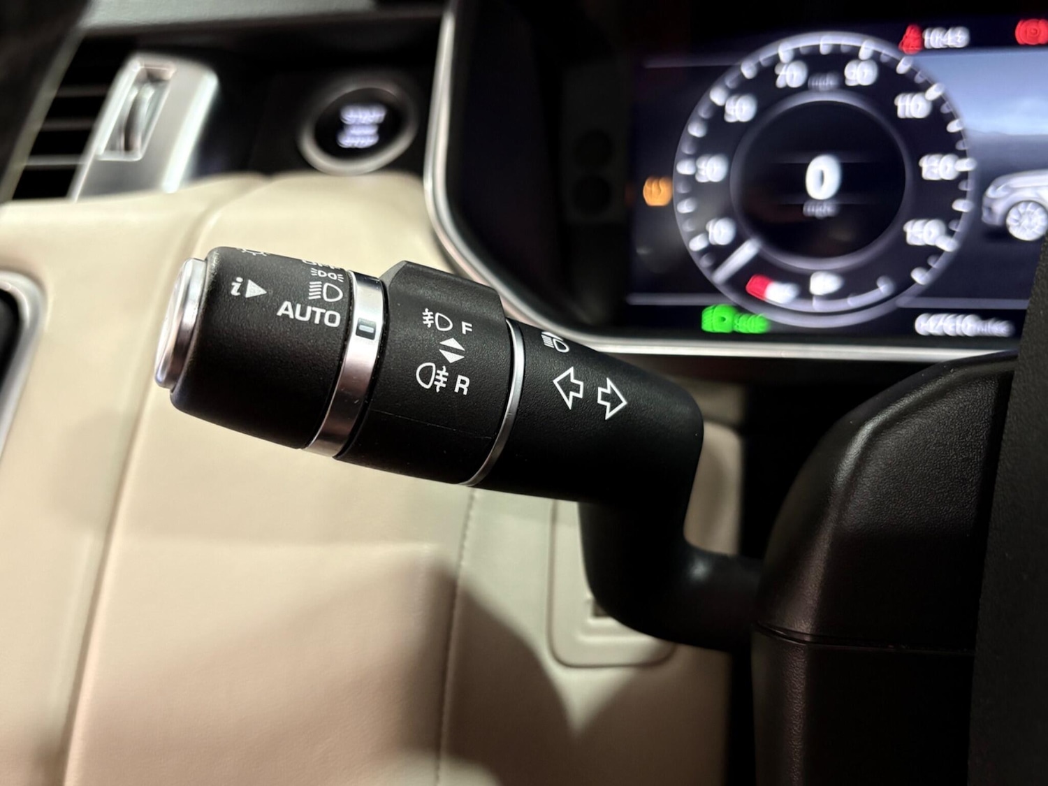 Used Land Rover Range Rover Sport 2018 for sale - 76620372: Photo 15