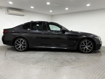 Used BMW 5 Series 2021 for sale - 76059797: Photo 2