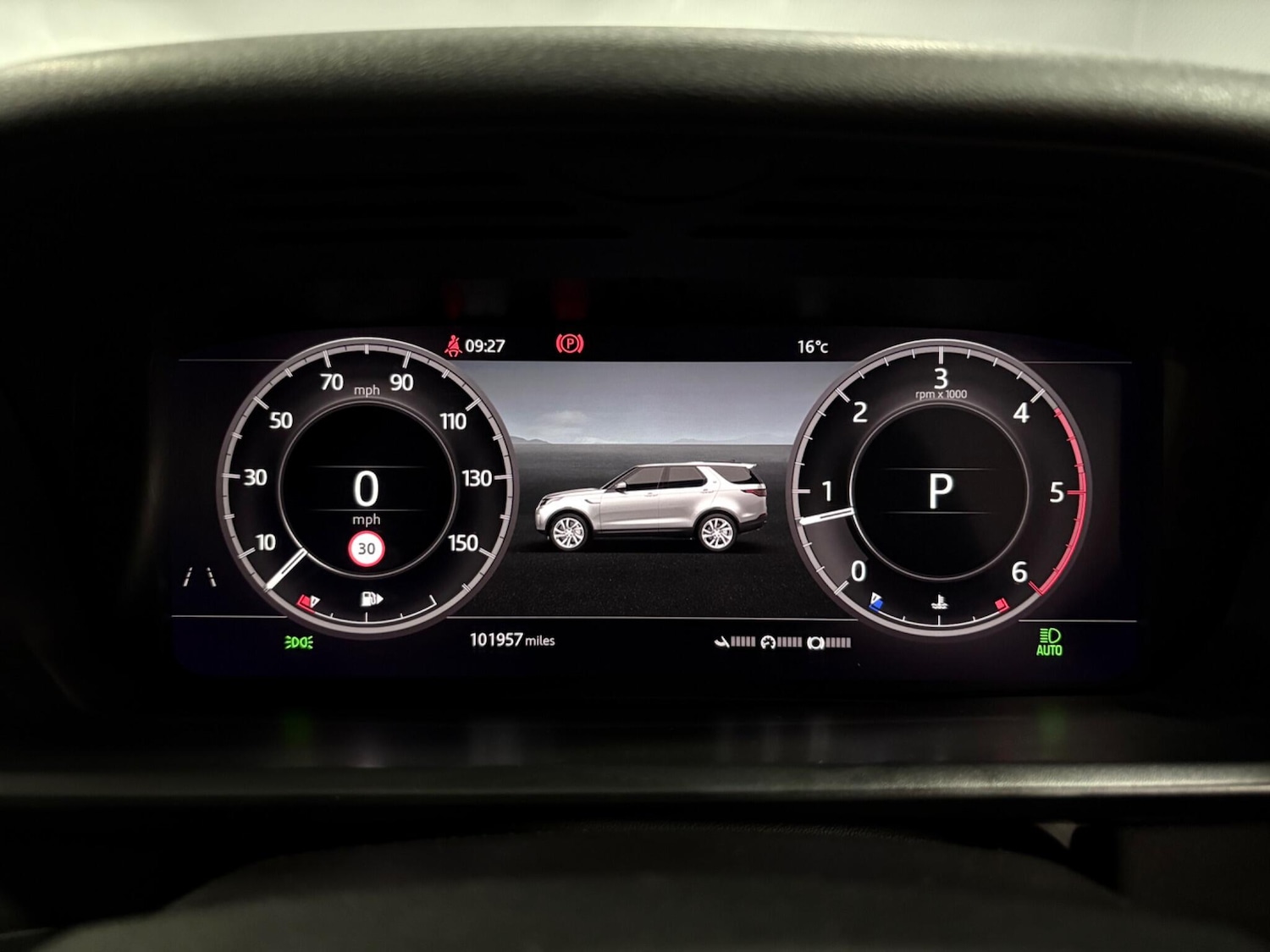 Used Land Rover Discovery 2019 for sale - 77994374: Photo 17