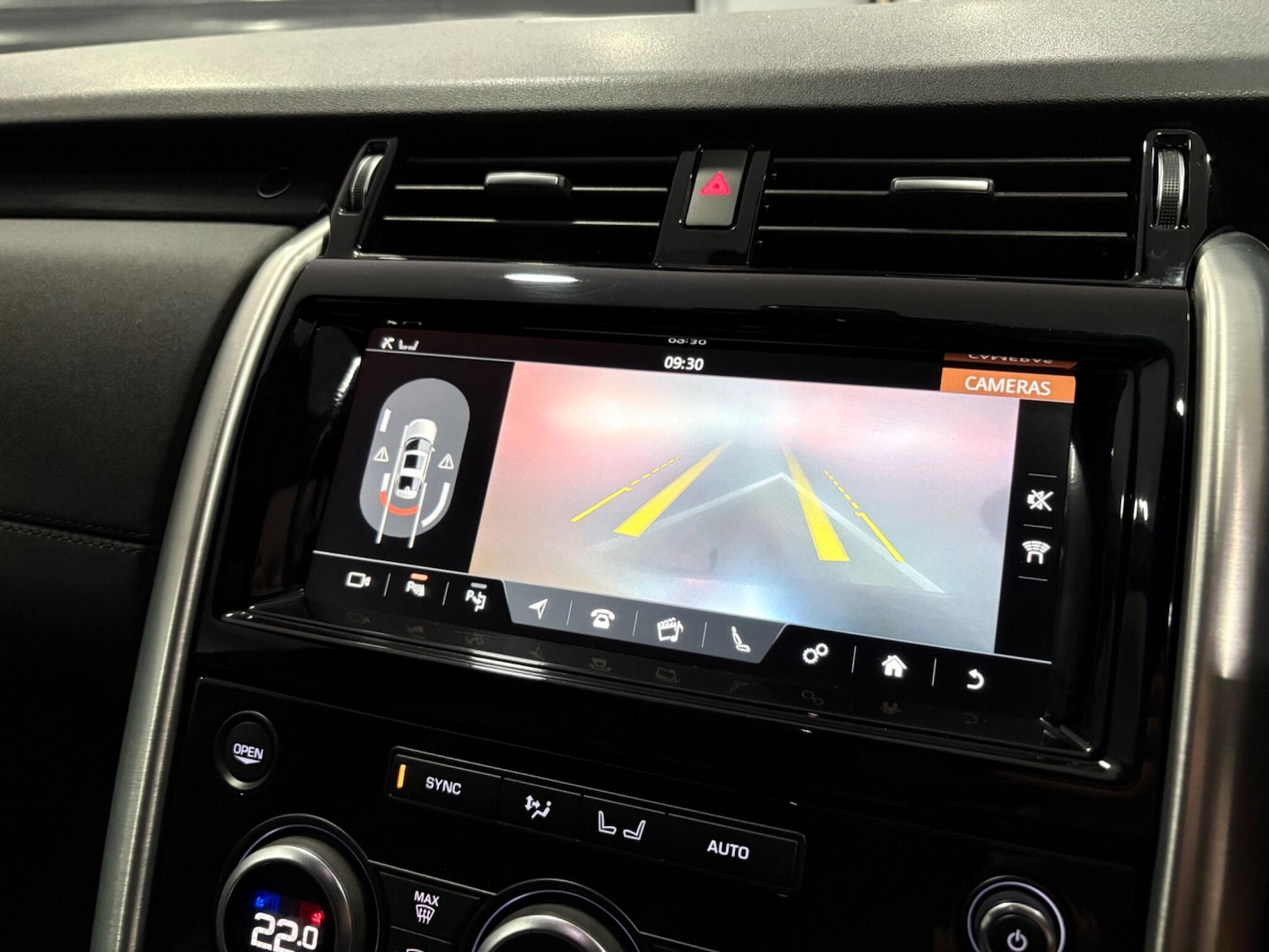 Used Land Rover Discovery 2019 for sale - 77994374: Photo 20