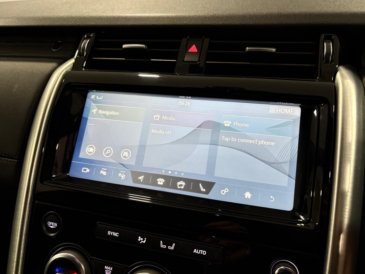 Used Land Rover Discovery 2019 for sale - 77994374: Photo 28