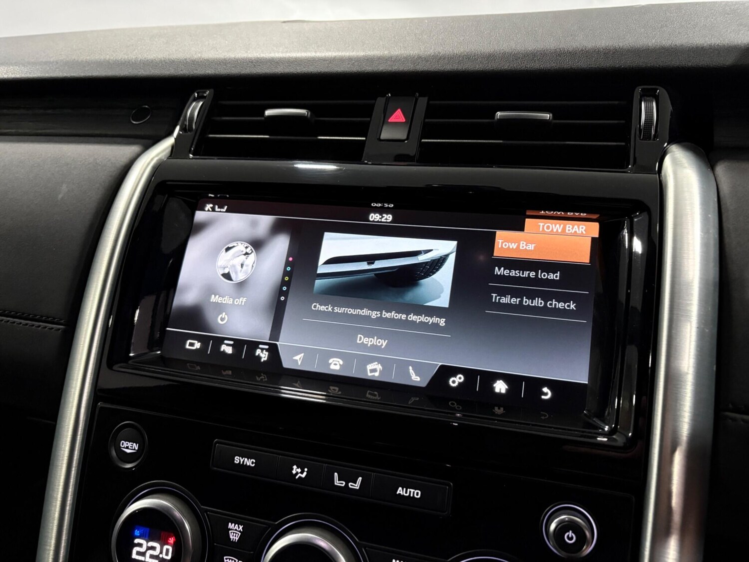 Used Land Rover Discovery 2019 for sale - 77994374: Photo 29