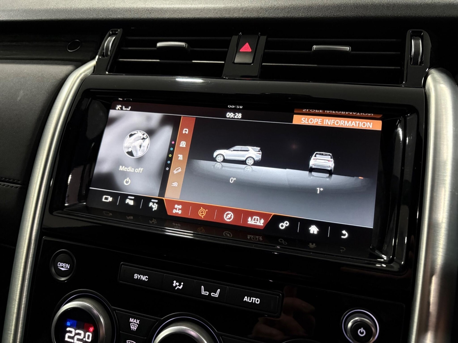 Used Land Rover Discovery 2019 for sale - 77994374: Photo 33