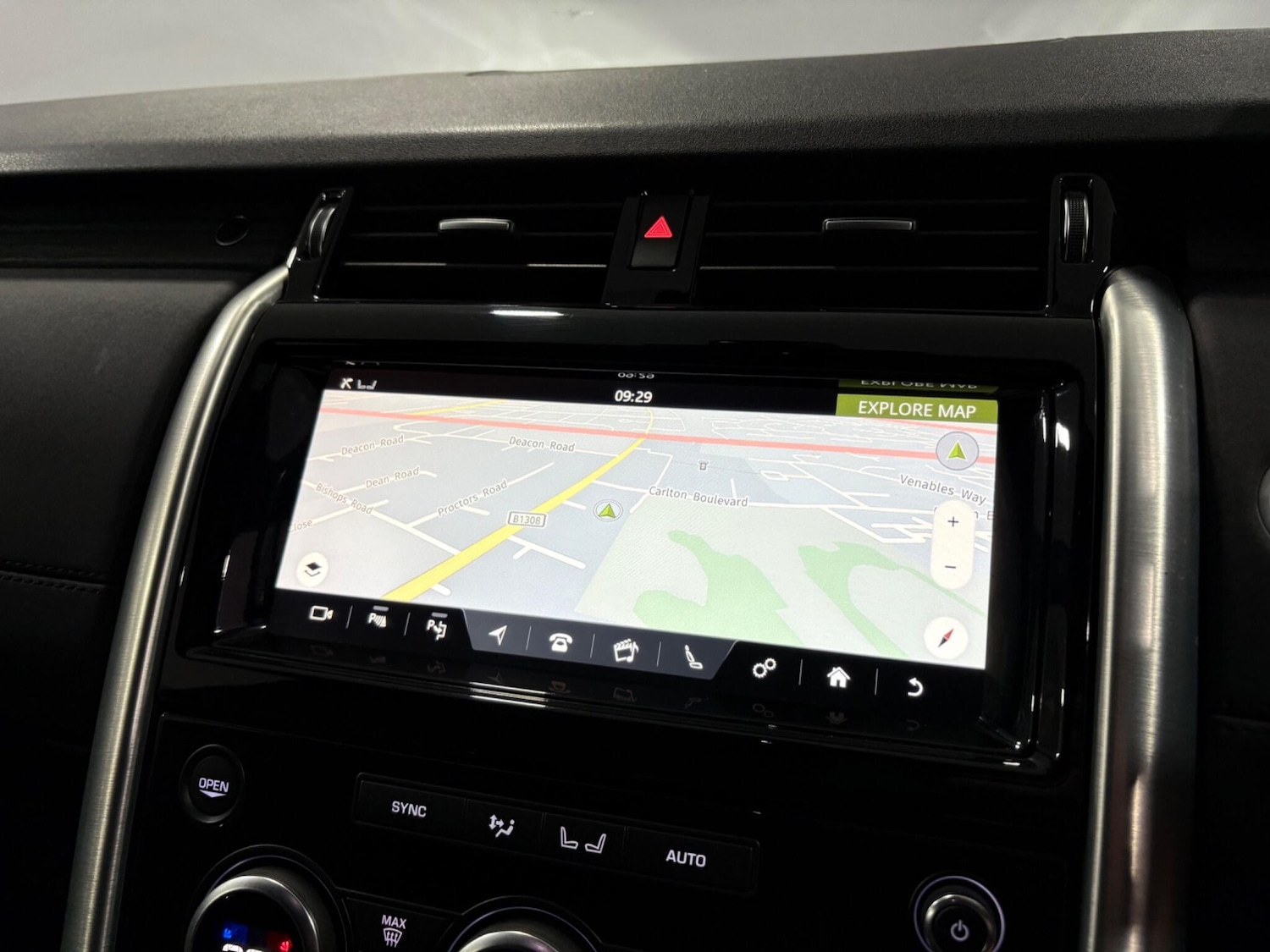 Used Land Rover Discovery 2019 for sale - 77994374: Photo 34