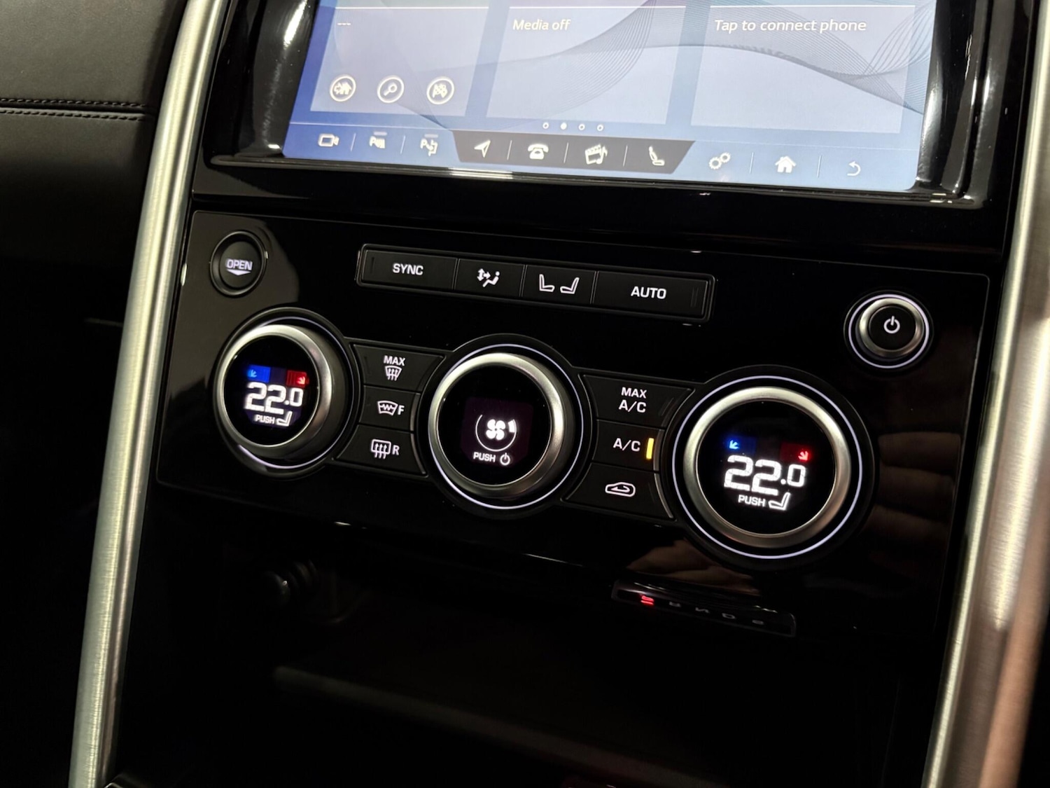 Used Land Rover Discovery 2019 for sale - 77994374: Photo 39