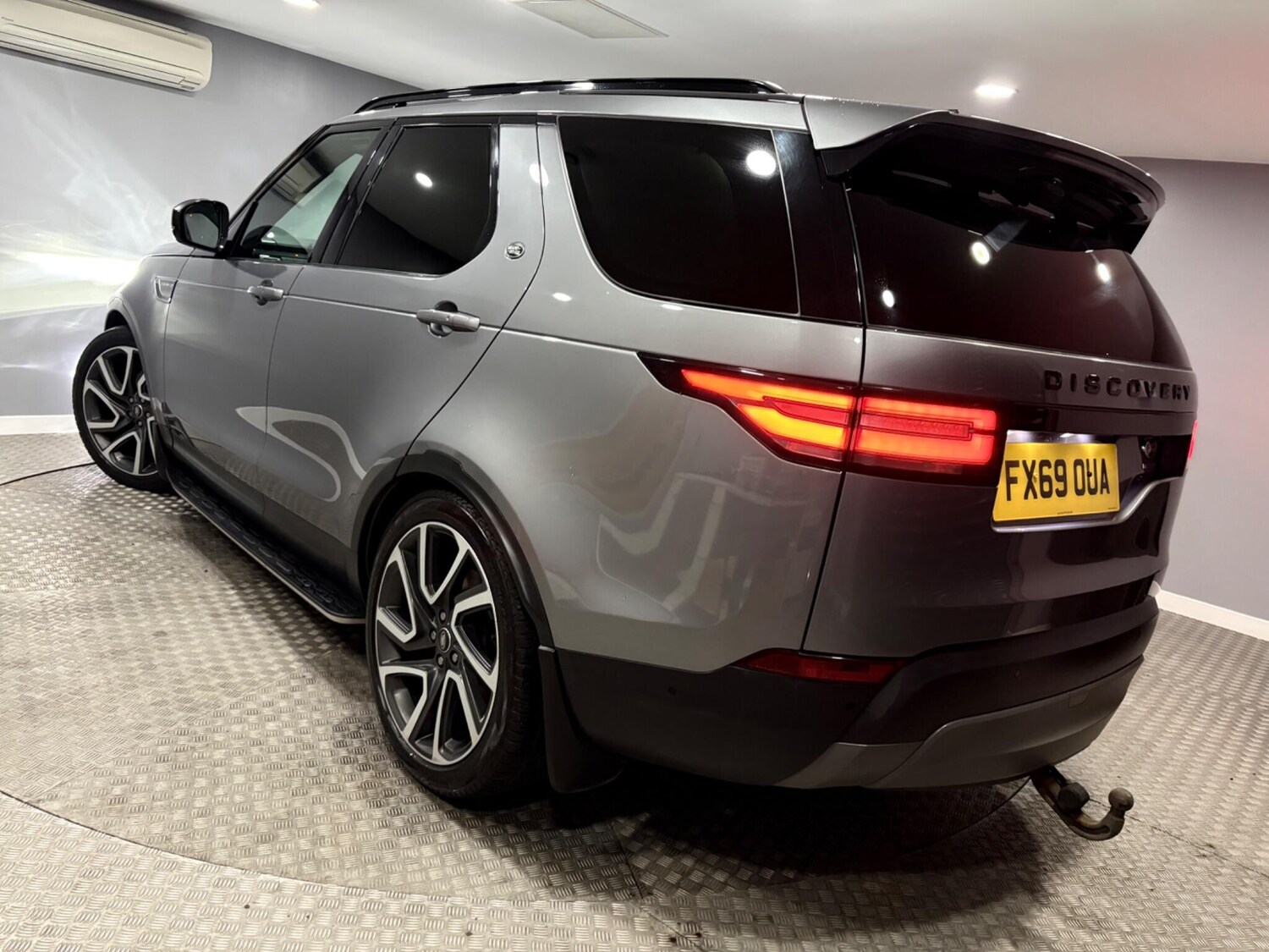 Used Land Rover Discovery 2019 for sale - 77994374: Photo 54