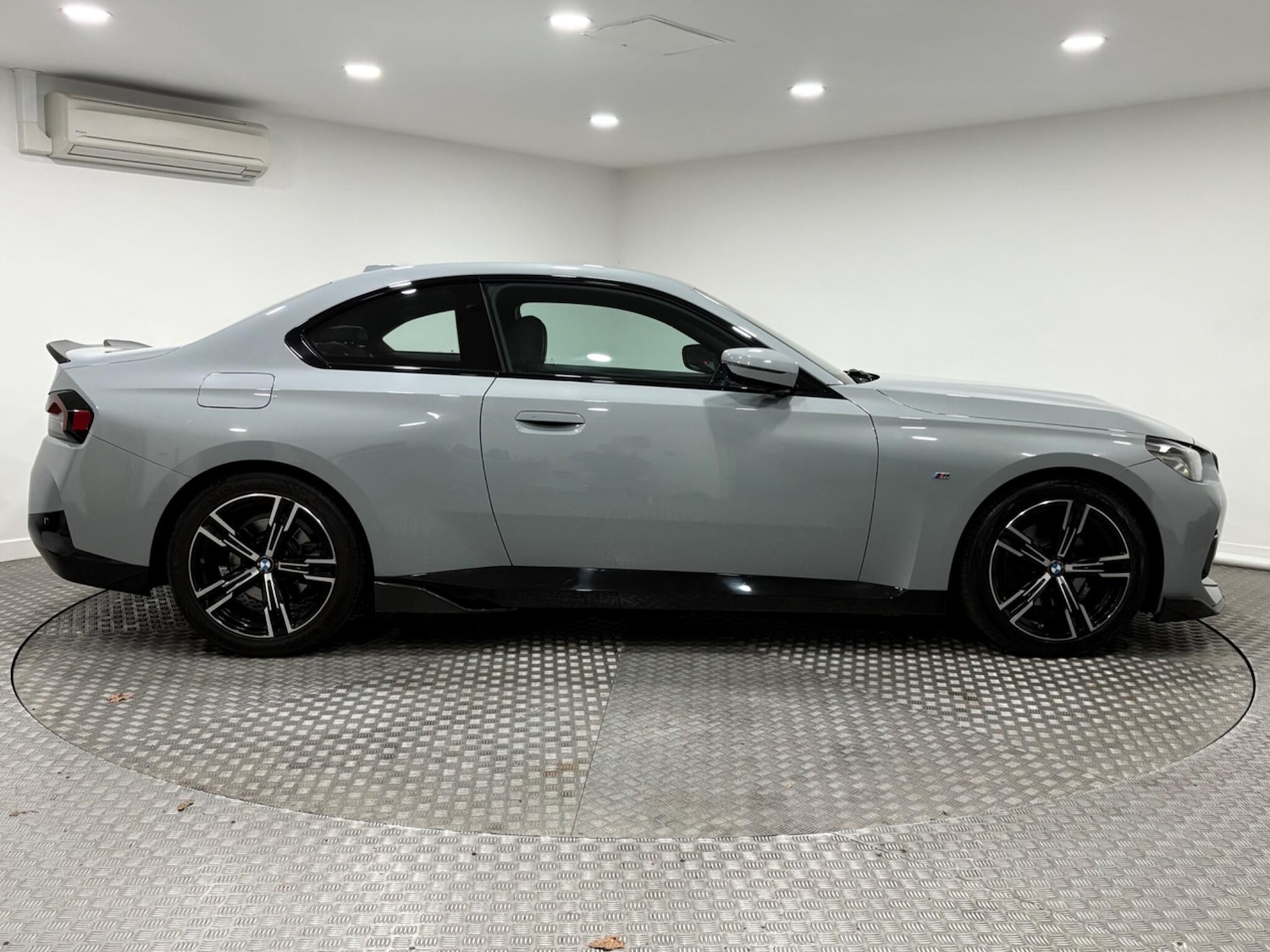 Used BMW 2 Series 2022 for sale - 76408505: Photo 2