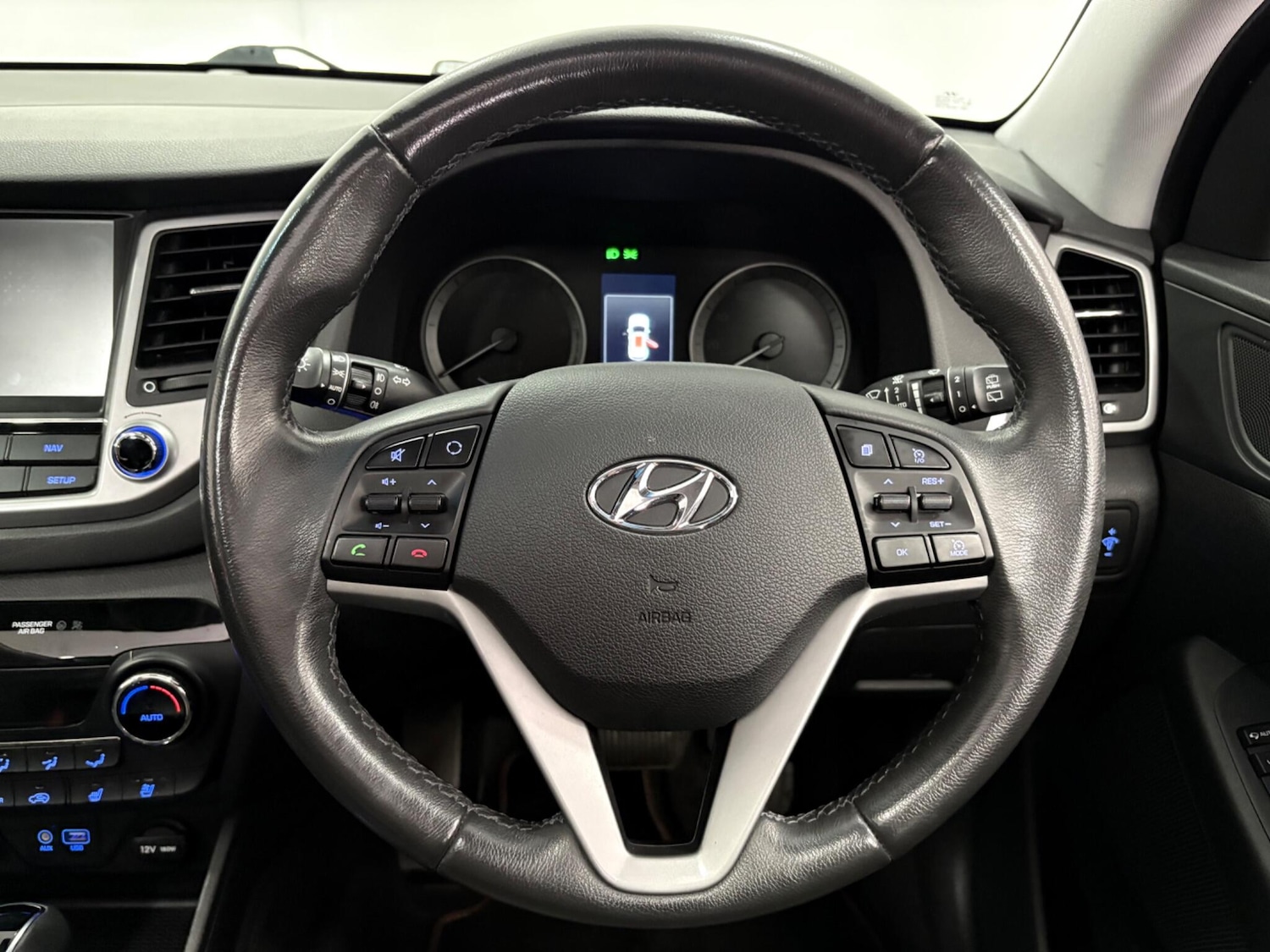 Used Hyundai TUCSON 2017 for sale - 76122256: Photo 14