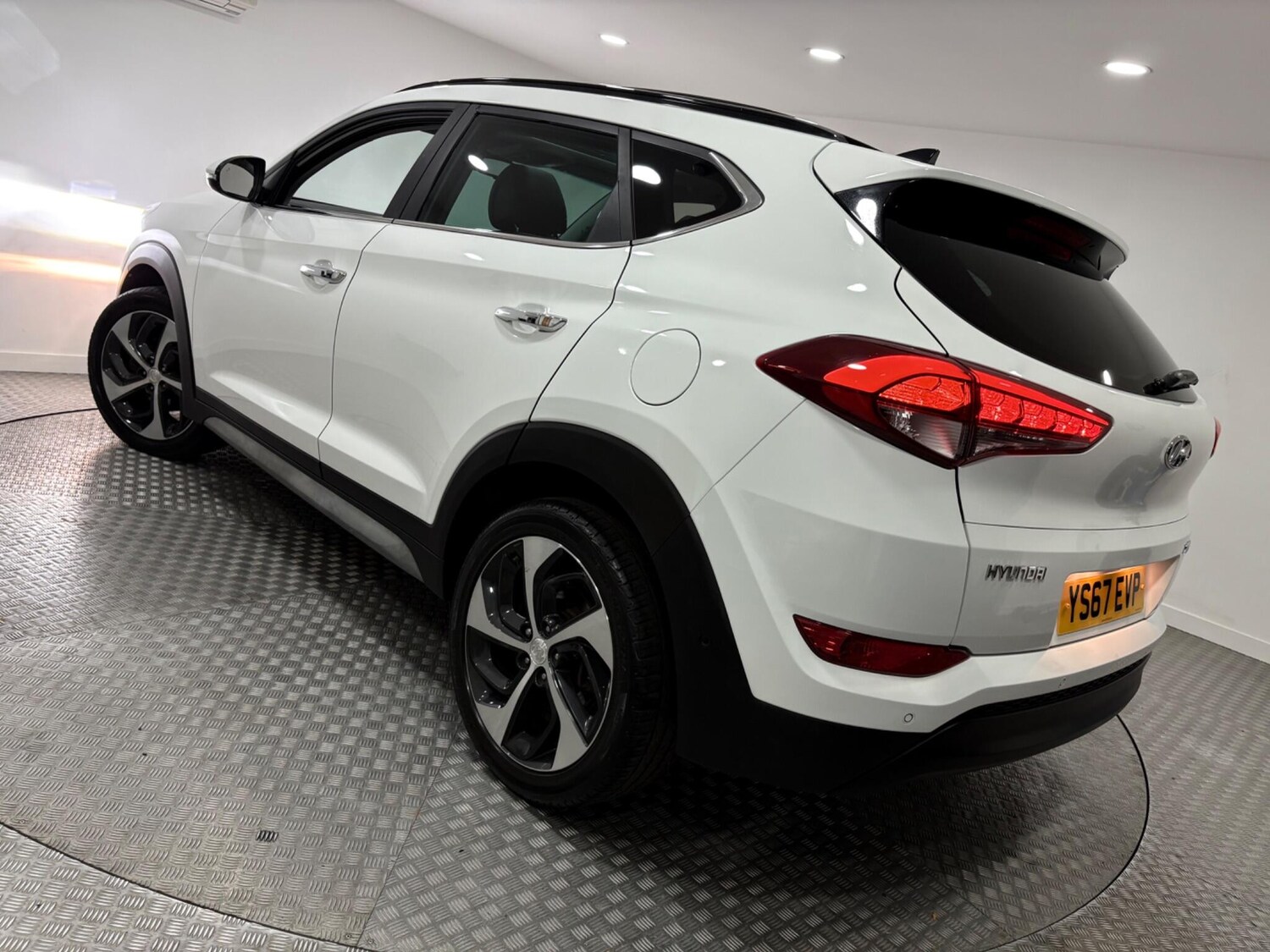 Used Hyundai TUCSON 2017 for sale - 76122256: Photo 50