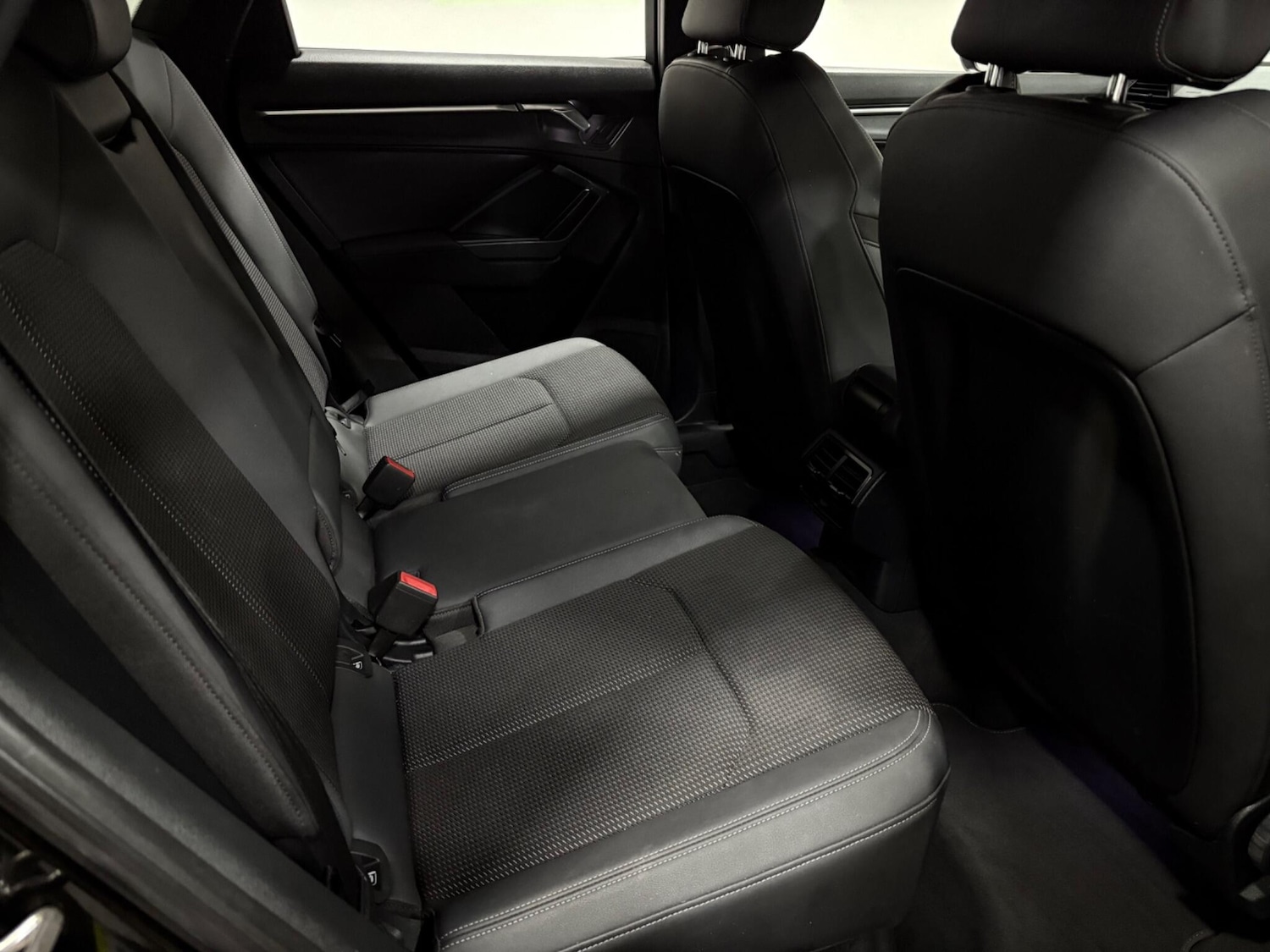 Used Audi Q3 2020 for sale - 77020996: Photo 42