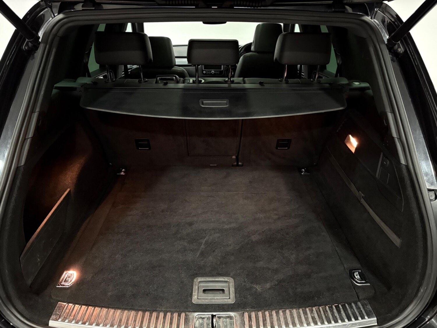 Used Volkswagen Touareg for sale - 76728397: Photo 42