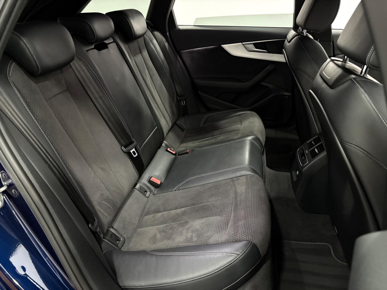 Used Audi A4 Avant 2019 for sale - 75883370: Photo 39