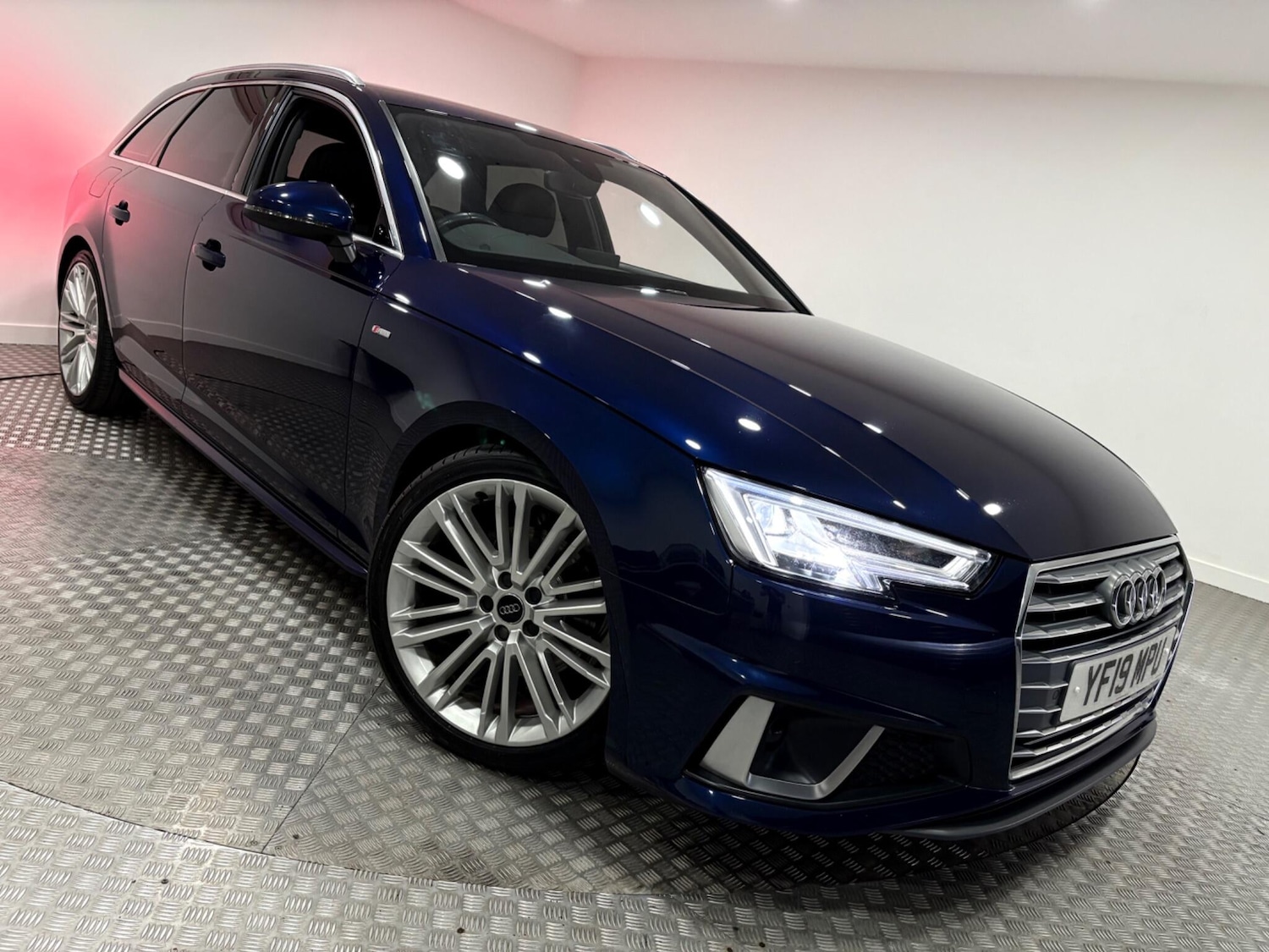 Used Audi A4 Avant 2019 for sale - 75883370: Photo 47