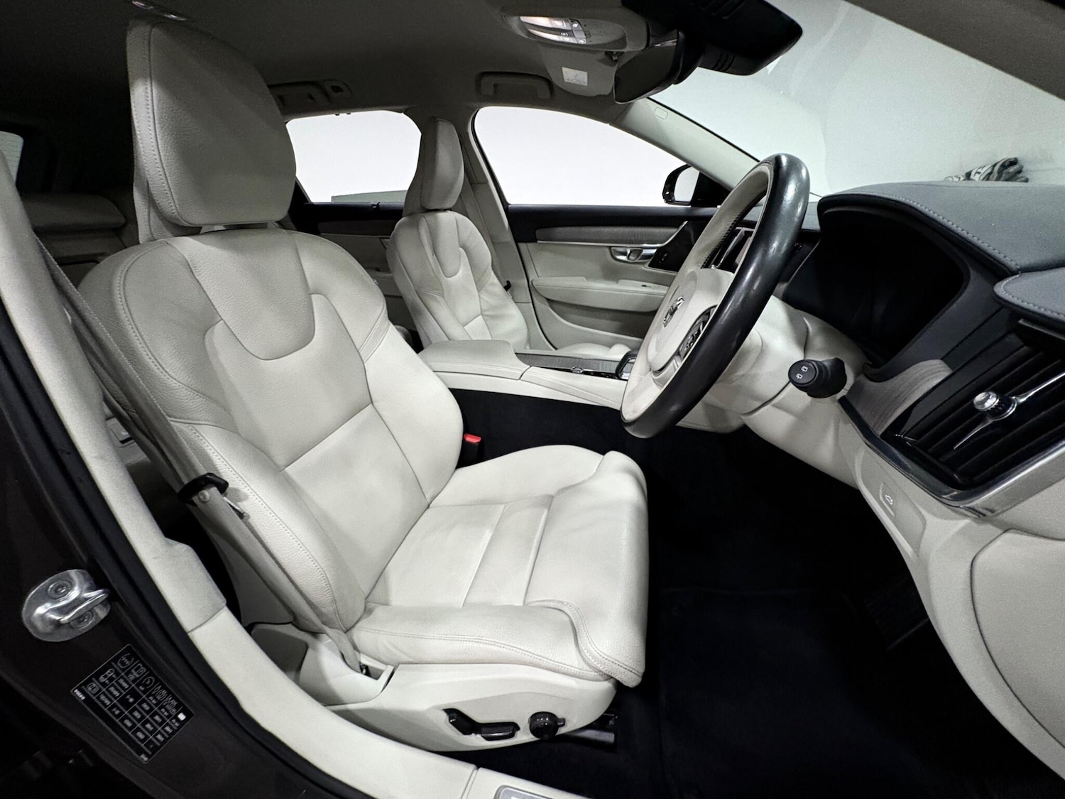 Used Volvo V90 2022 for sale - 77040342: Photo 12