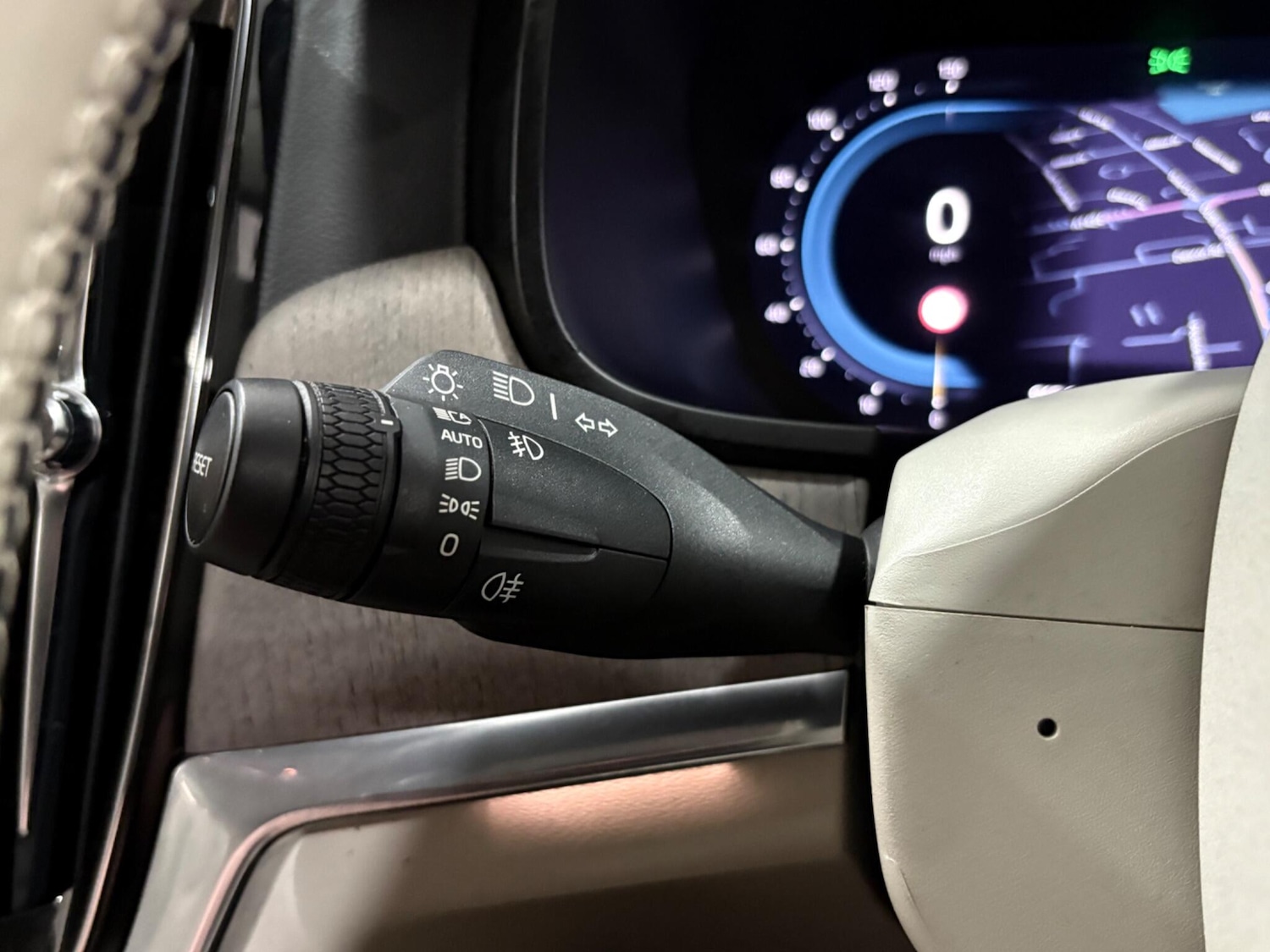 Used Volvo V90 2022 for sale - 77040342: Photo 16