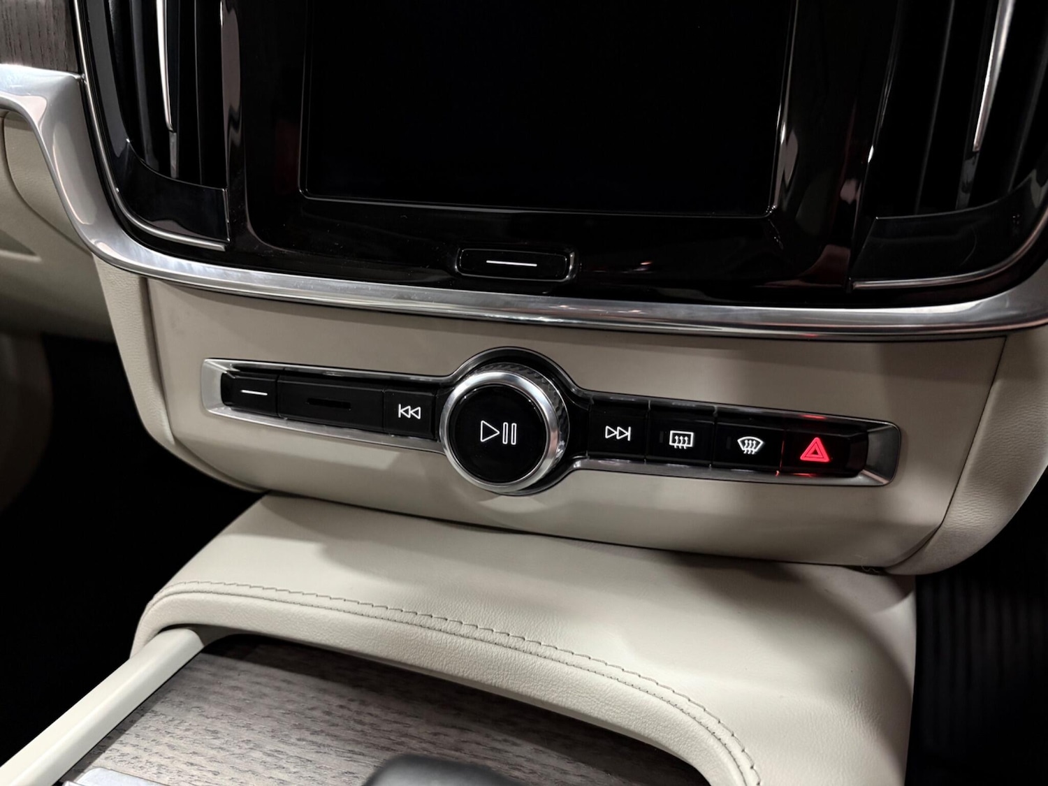 Used Volvo V90 2022 for sale - 77040342: Photo 22