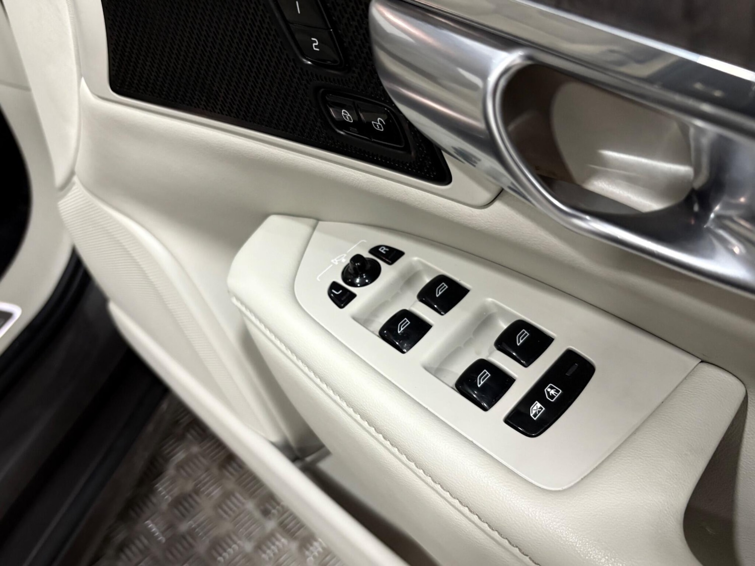 Used Volvo V90 2022 for sale - 77040342: Photo 26