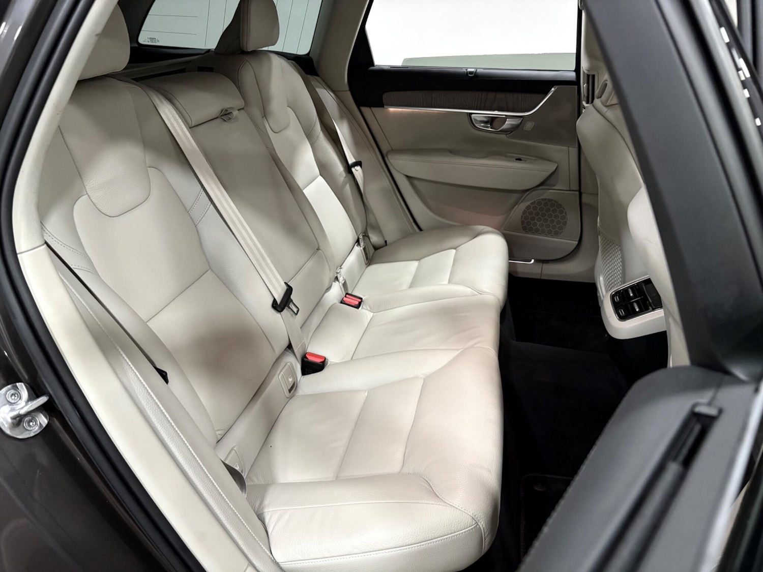 Used Volvo V90 2022 for sale - 77040342: Photo 28