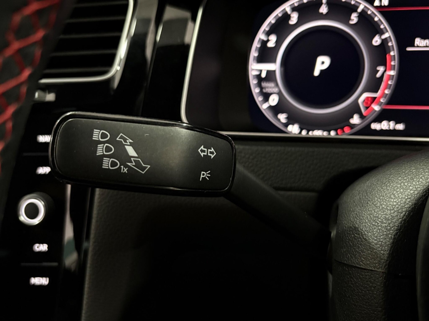 Used Volkswagen Golf 2019 for sale - 77977600: Photo 14