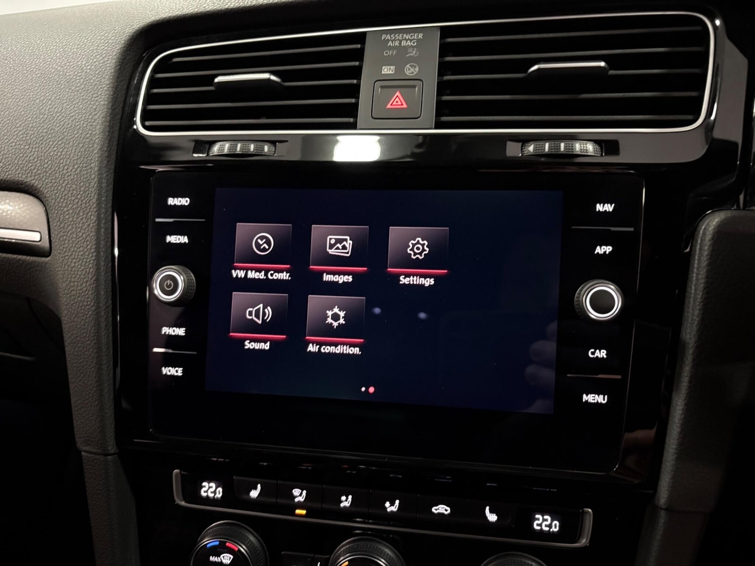 Used Volkswagen Golf 2019 for sale - 77977600: Photo 22