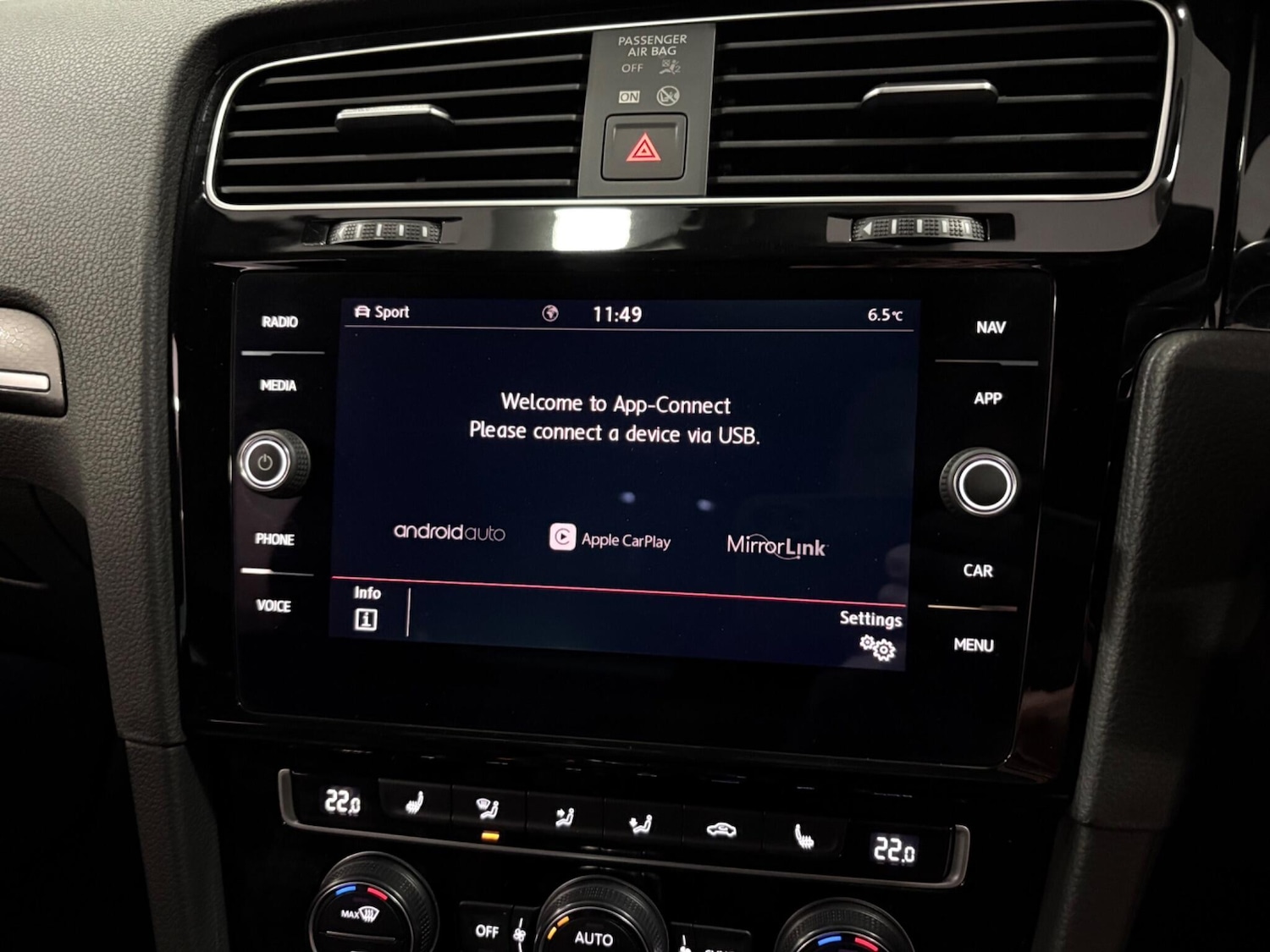 Used Volkswagen Golf 2019 for sale - 77977600: Photo 28