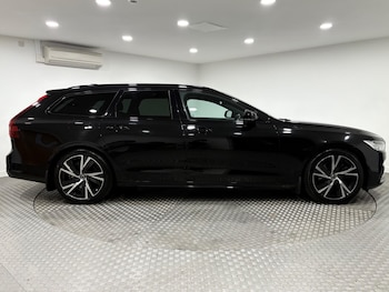 Used Volvo V90 2021 for sale - 75363258: Photo