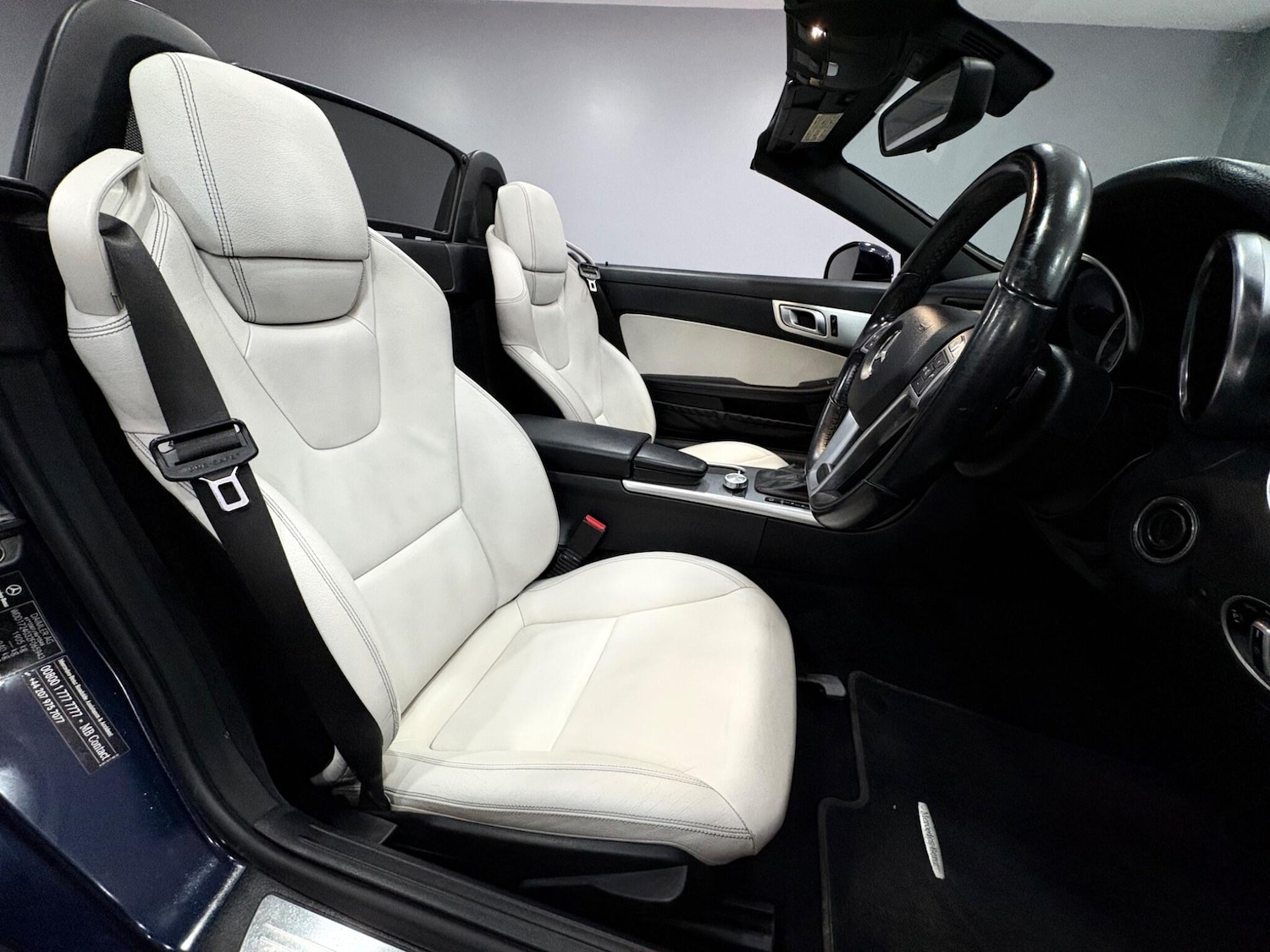 Used Mercedes-Benz SLK 2013 for sale - 77723074: Photo 12