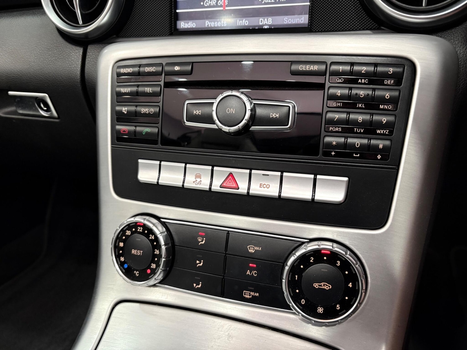 Used Mercedes-Benz SLK 2013 for sale - 77723074: Photo 27