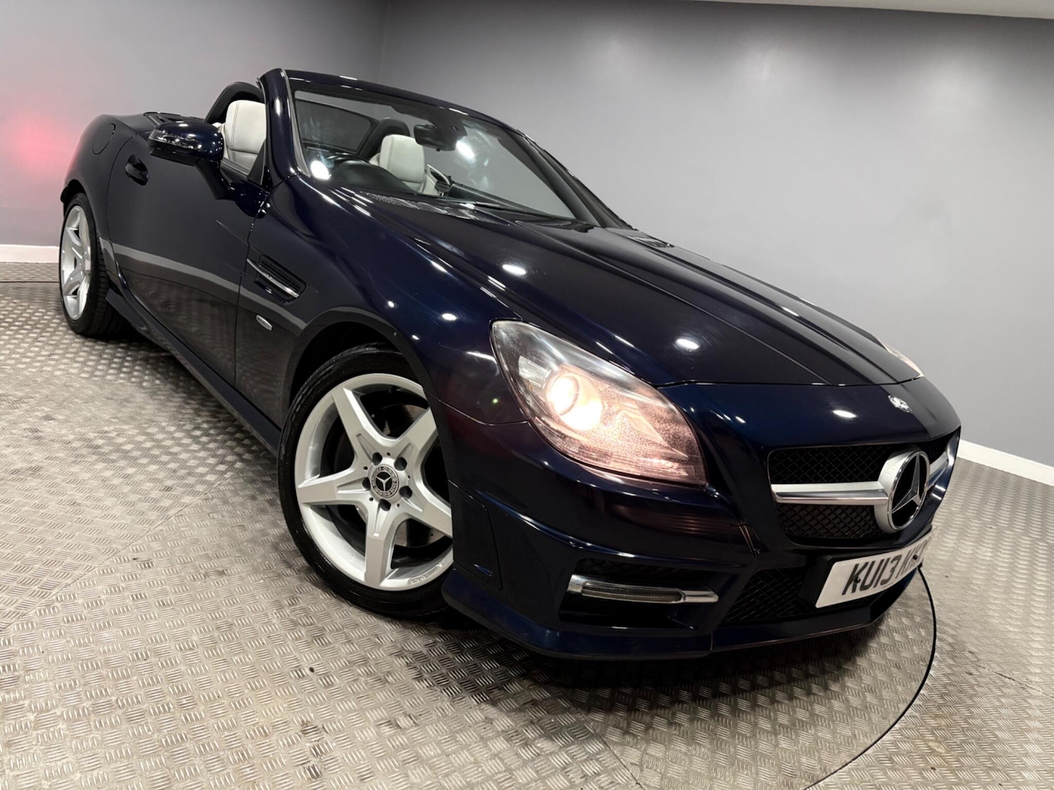 Used Mercedes-Benz SLK 2013 for sale - 77723074: Photo 38