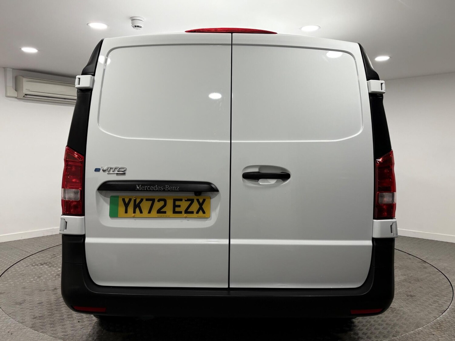 Used Mercedes-Benz Vito 2022 for sale - 77537372: Photo 4