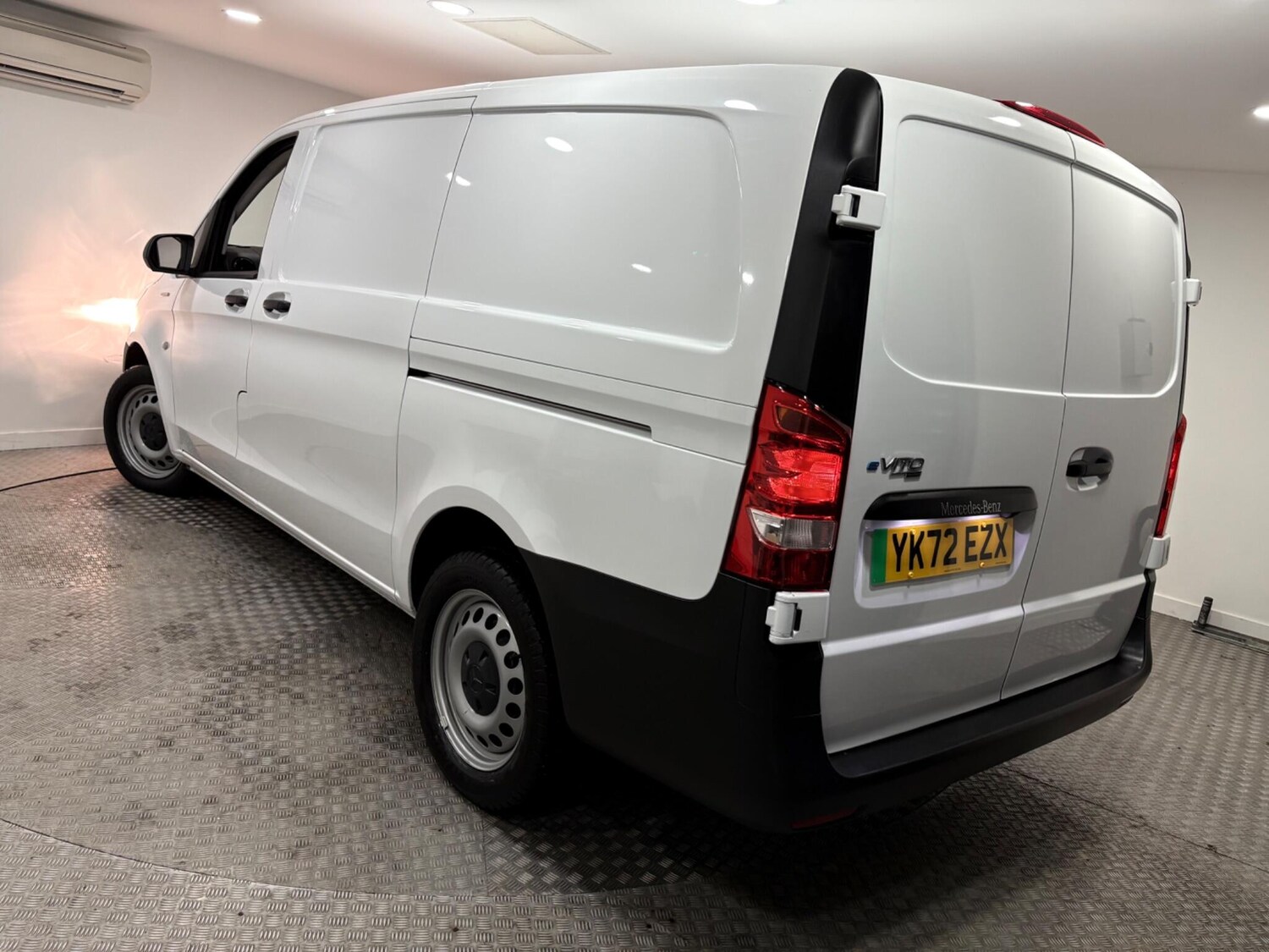 Used Mercedes-Benz Vito 2022 for sale - 77537372: Photo 40