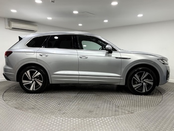 Used Volkswagen Touareg 2019 for sale - 75351668: Photo