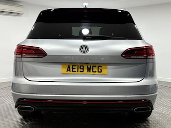Used Volkswagen Touareg 2019 for sale - 75351668: Photo