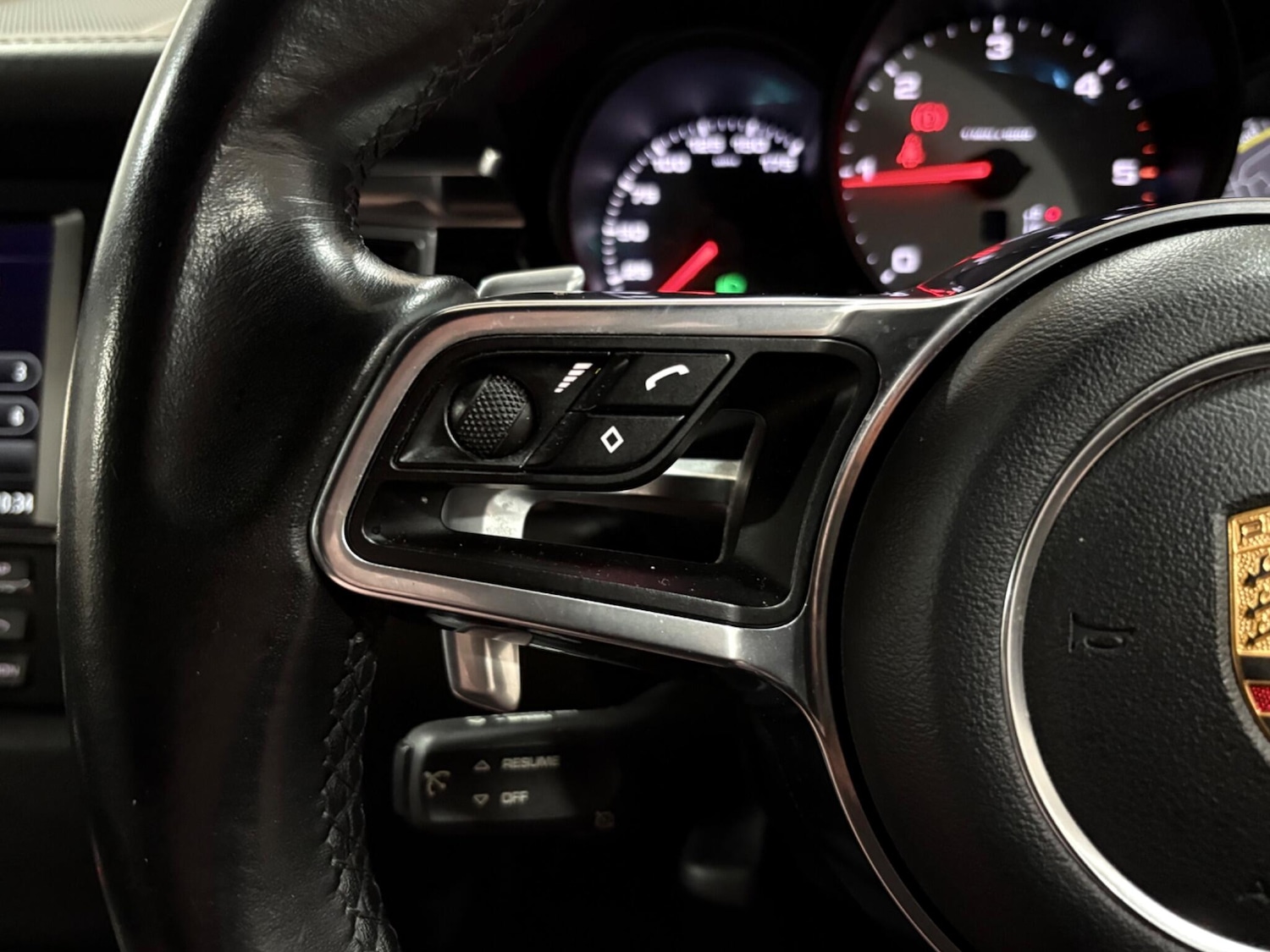 Used Porsche Macan for sale - 77021058: Photo 17