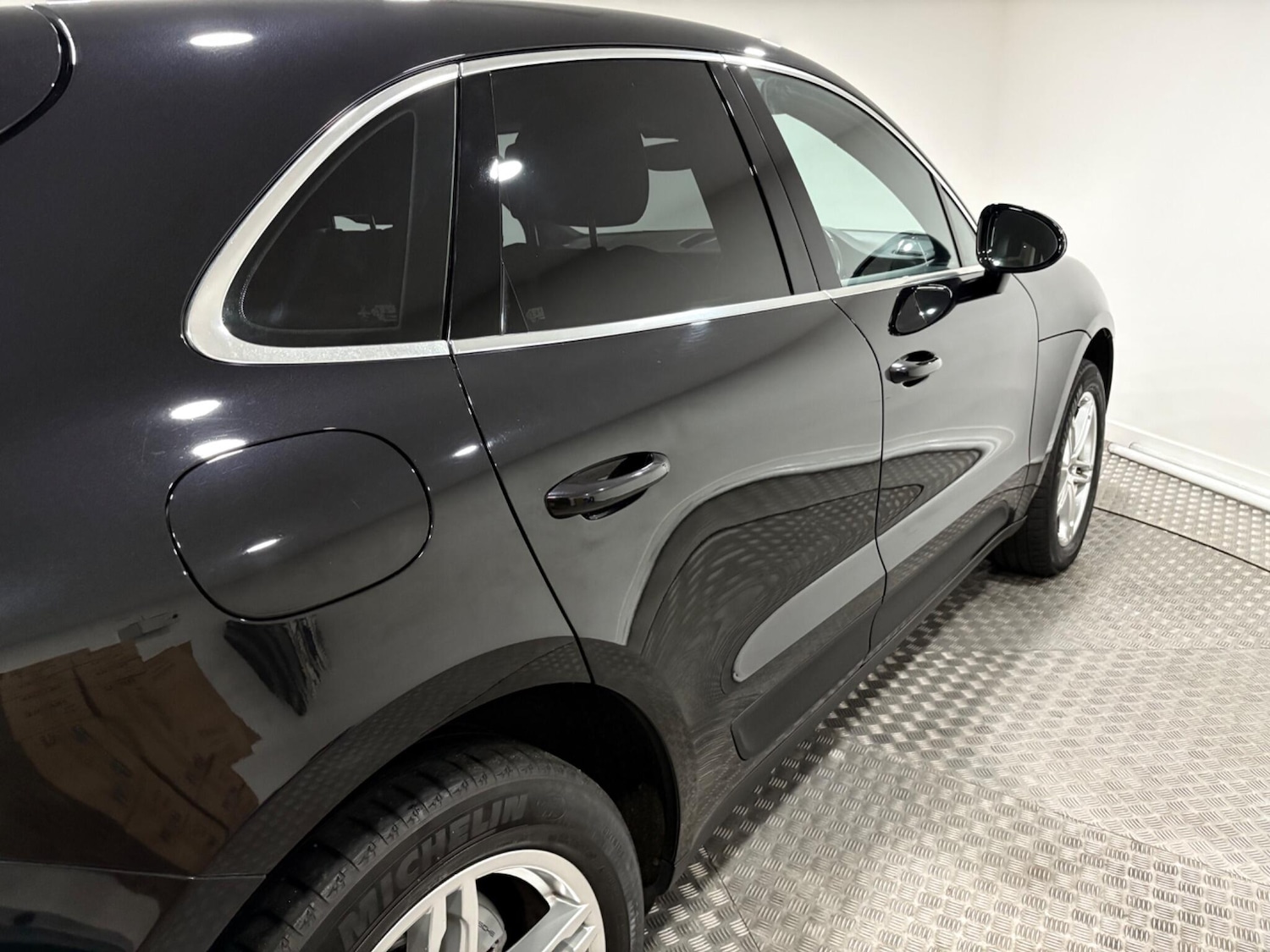 Used Porsche Macan for sale - 77021058: Photo 44