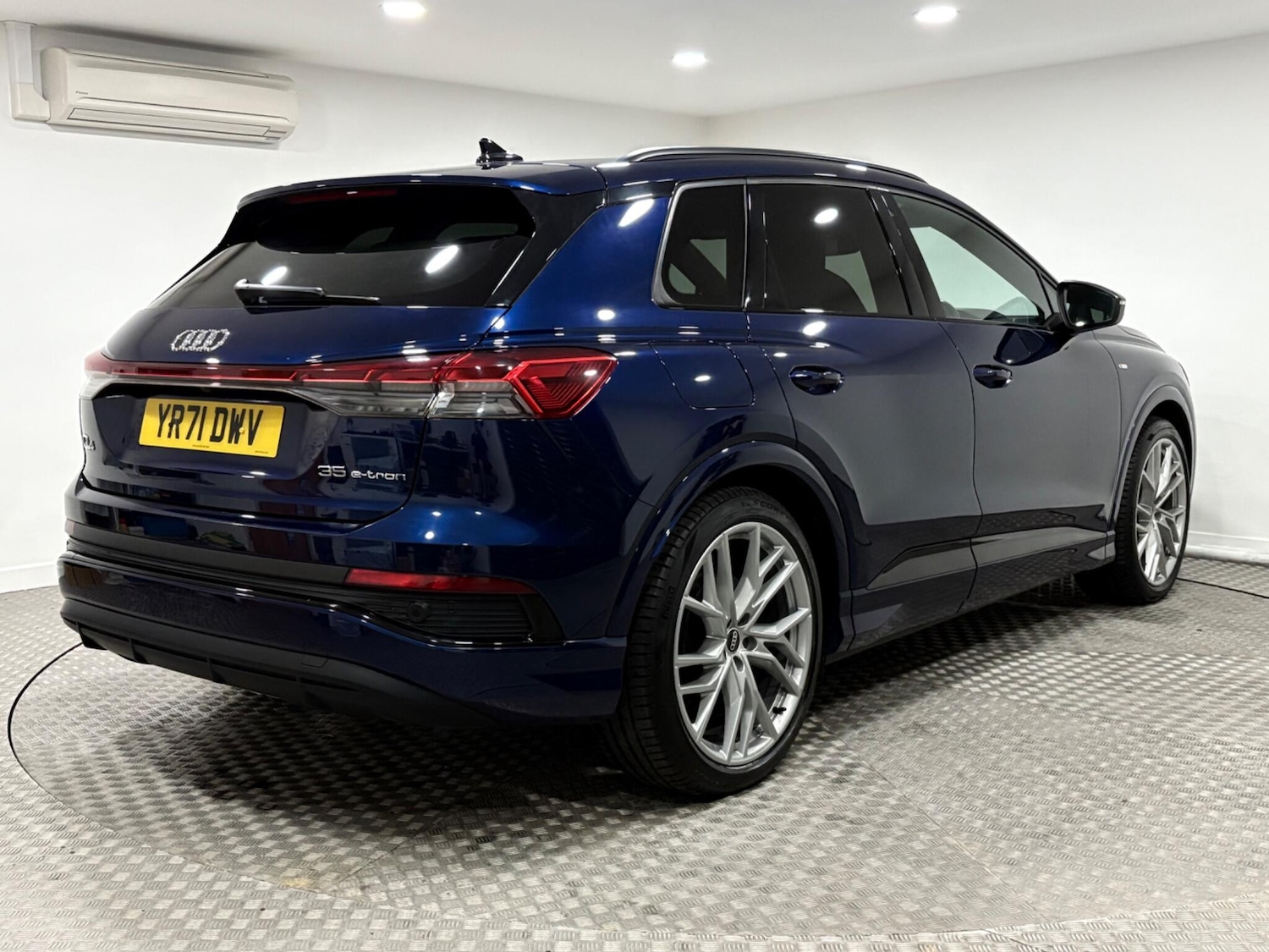 Used Audi Q4 e-tron 2021 for sale - 76780673: Photo 3