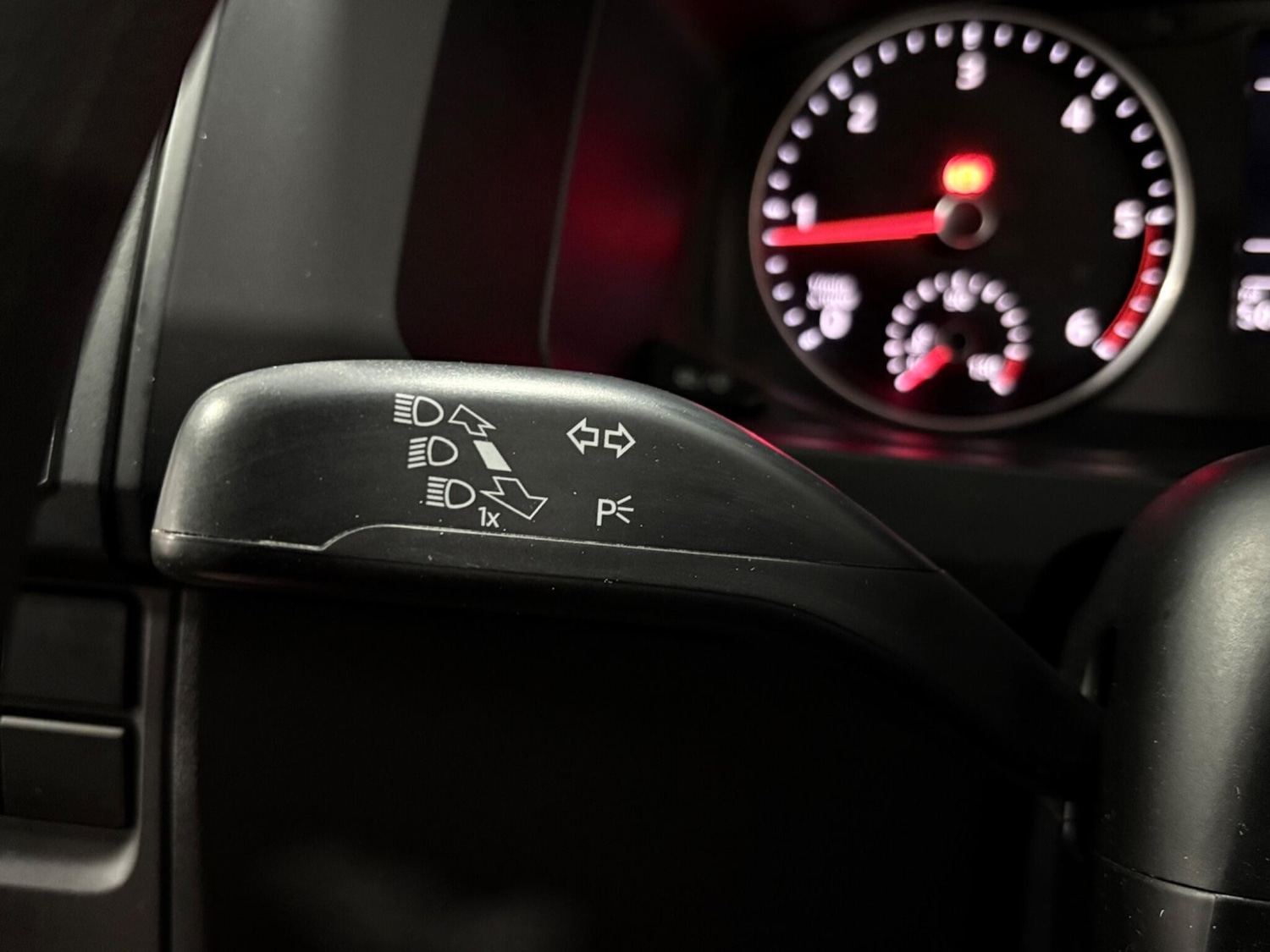 Used Volkswagen Transporter Shuttle 2018 for sale - 77021238: Photo 16