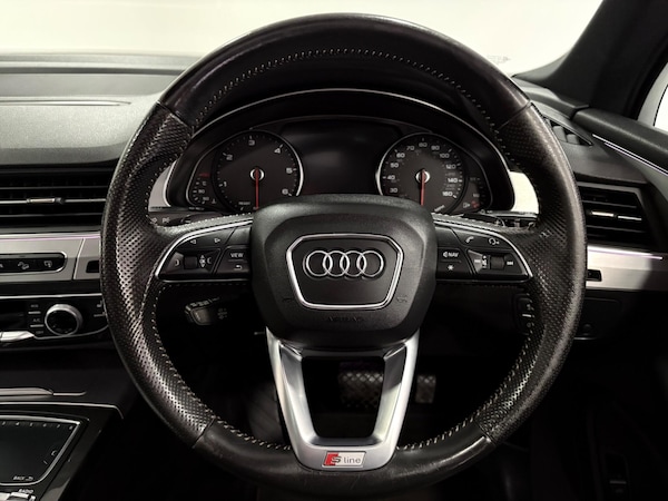 Used Audi Q7 2015 for sale - 76283622: Photo 15